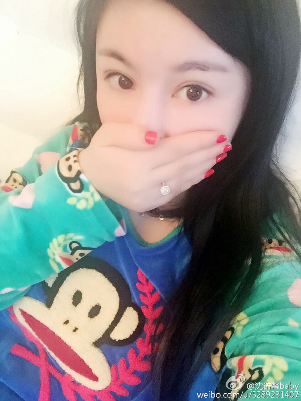 美女嫩模沈诺馨性感S曲线完美身材喷血微博海量写真225P