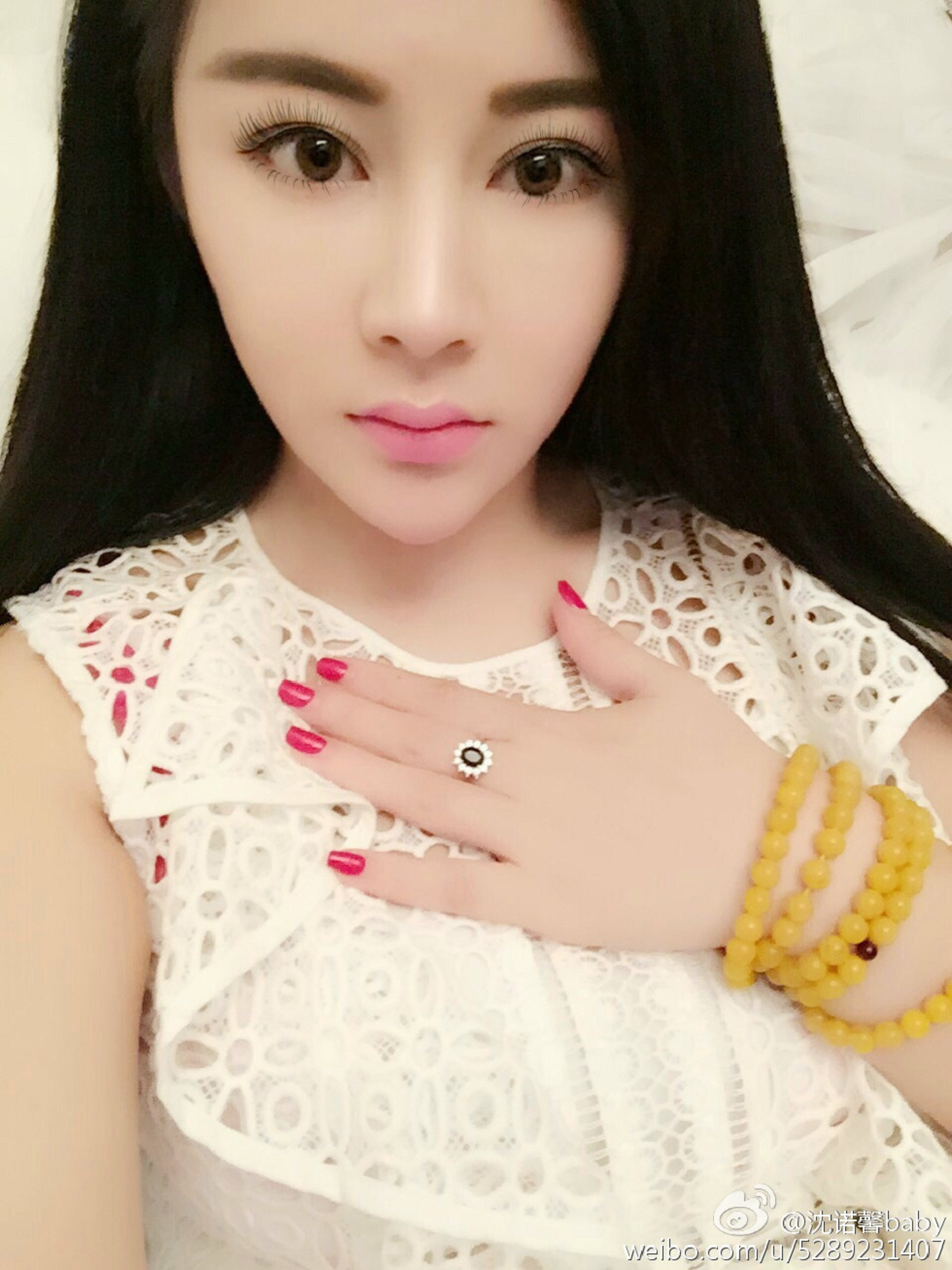 美女嫩模沈诺馨性感S曲线完美身材喷血微博海量写真225P