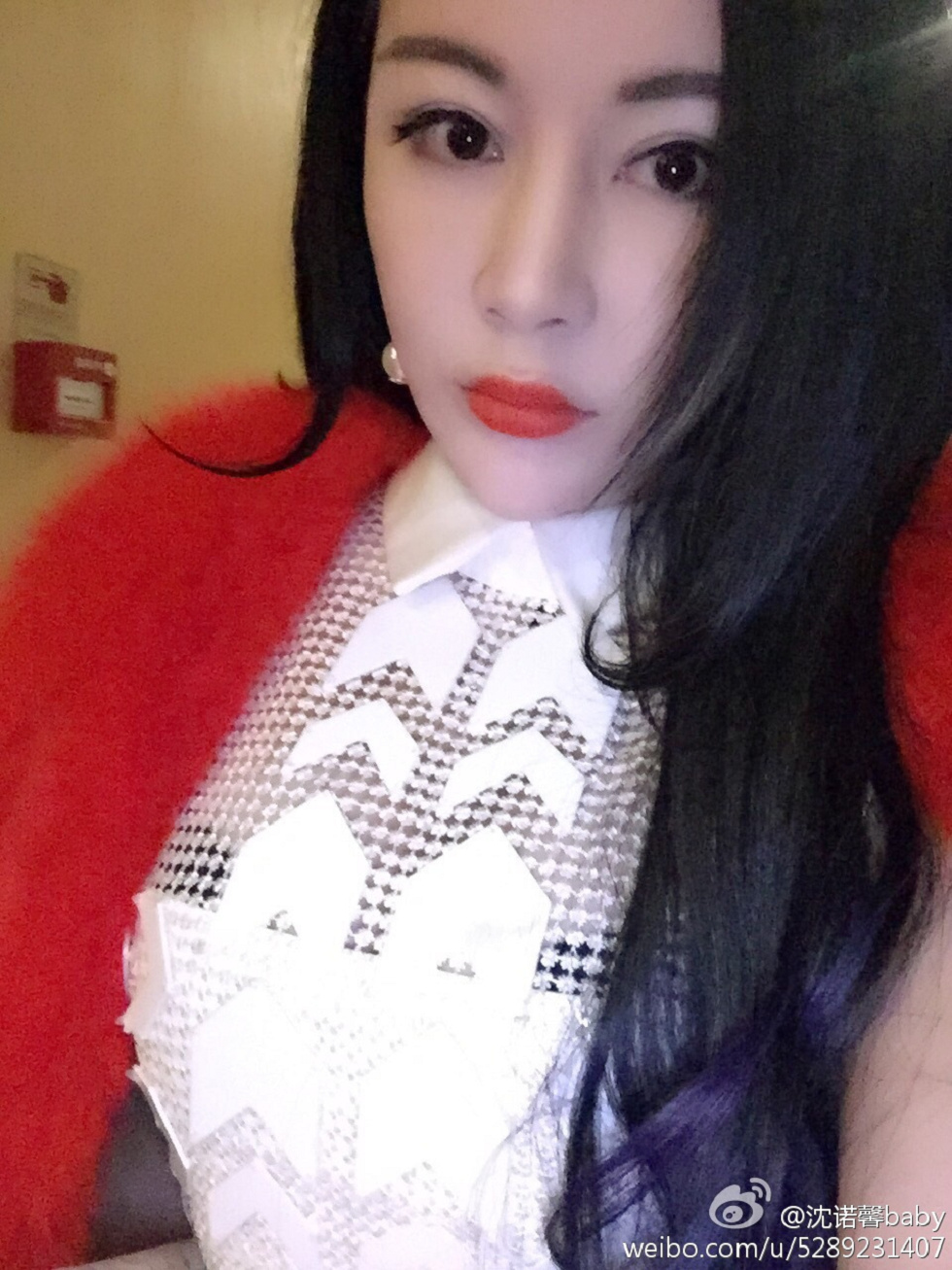 美女嫩模沈诺馨性感S曲线完美身材喷血微博海量写真225P