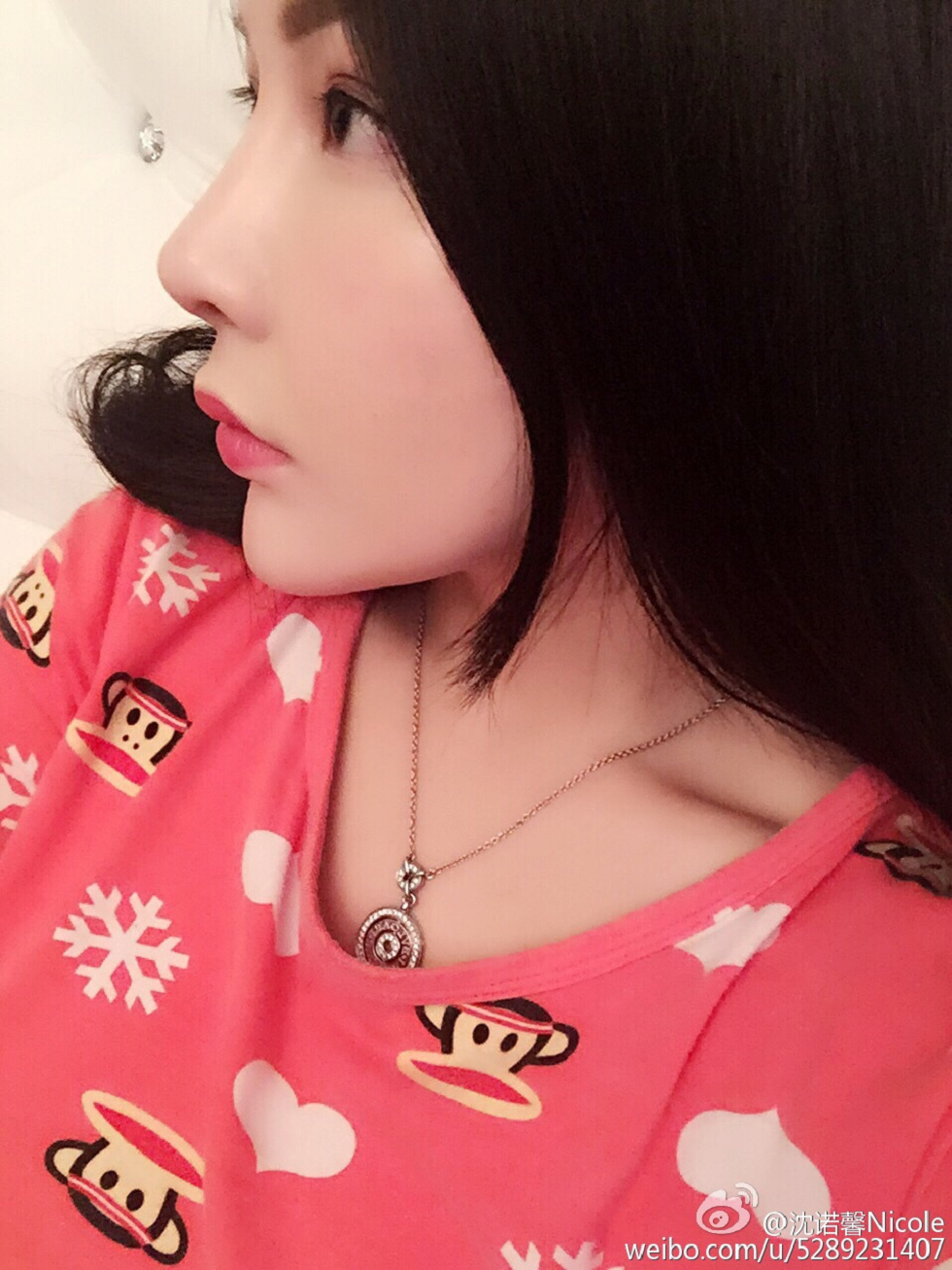 美女嫩模沈诺馨性感S曲线完美身材喷血微博海量写真225P