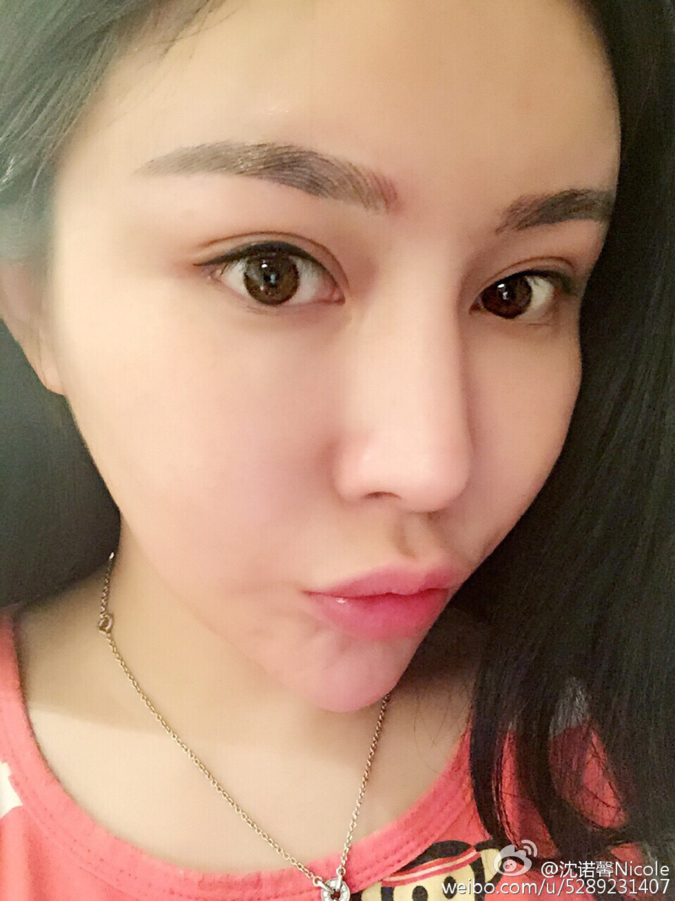 美女嫩模沈诺馨性感S曲线完美身材喷血微博海量写真225P