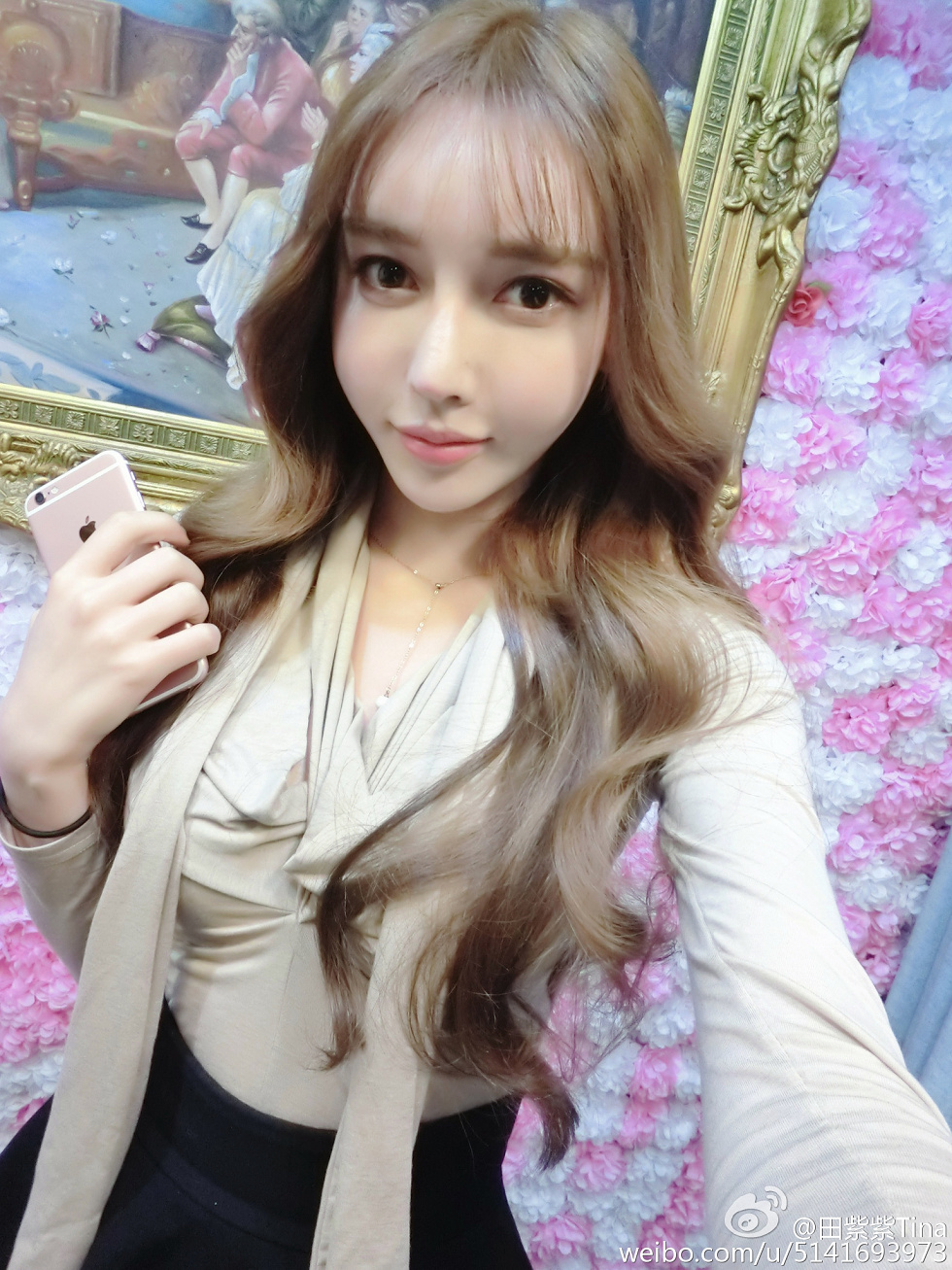 最豪车模田紫紫大胆生活写真秀微博海量写真240P