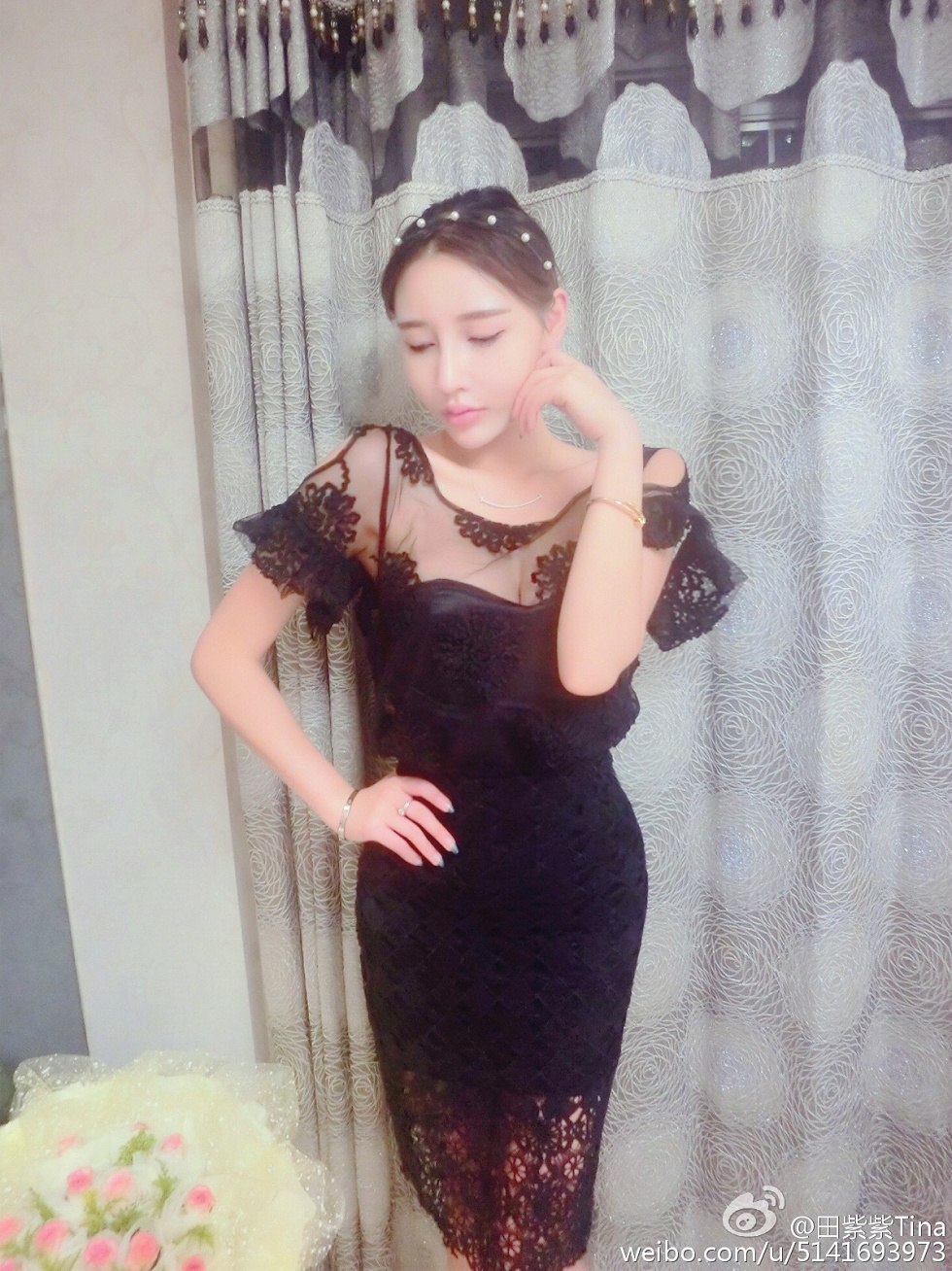 最豪车模田紫紫大胆生活写真秀微博海量写真240P