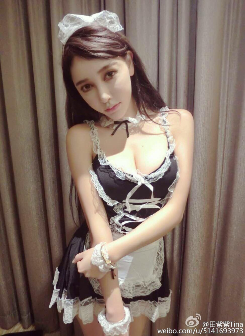 最豪车模田紫紫大胆生活写真秀微博海量写真240P