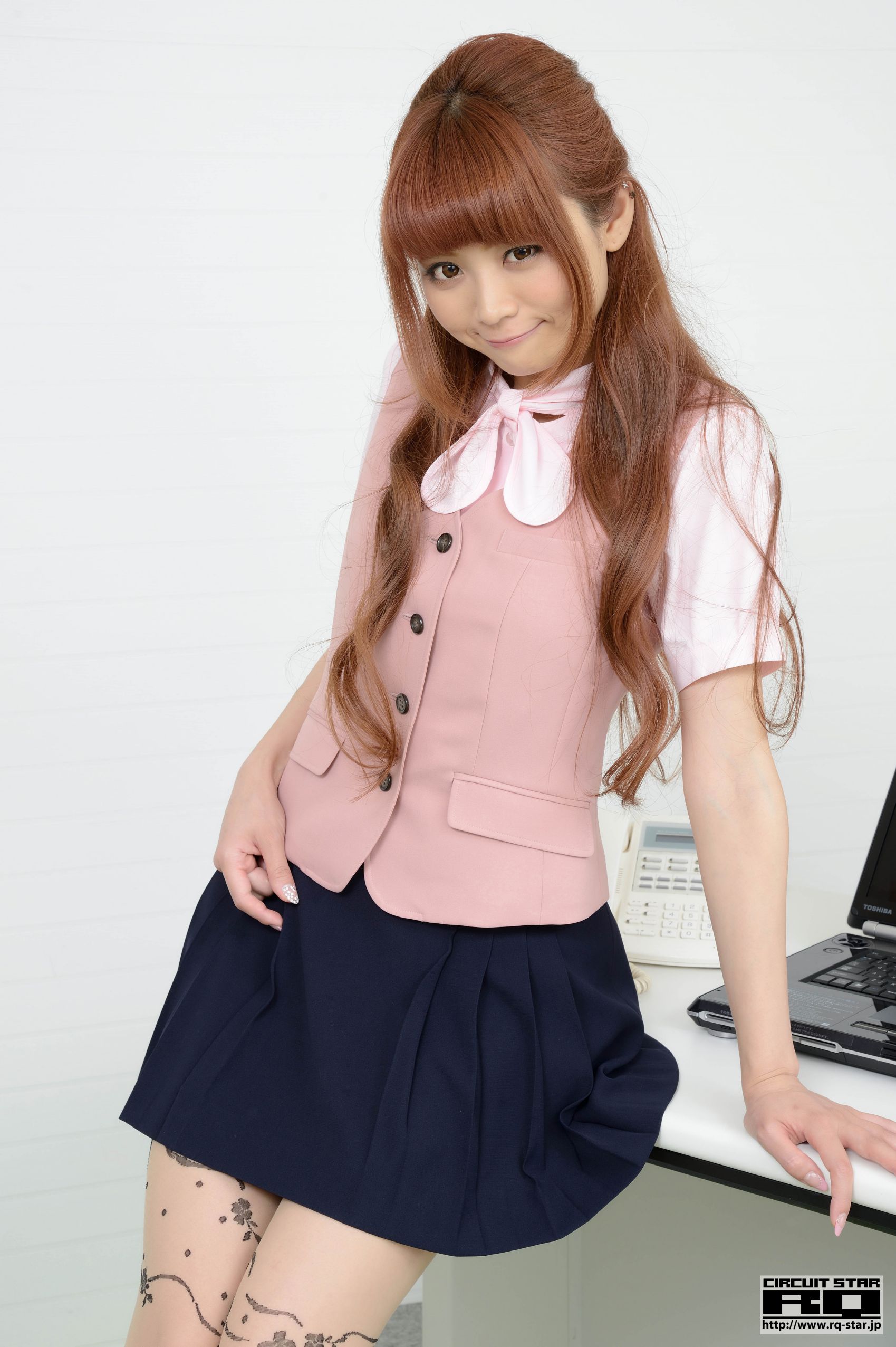 [RQ-STAR] NO.00832 朔矢あいね Aine Sayuka  Office Lady 写真集