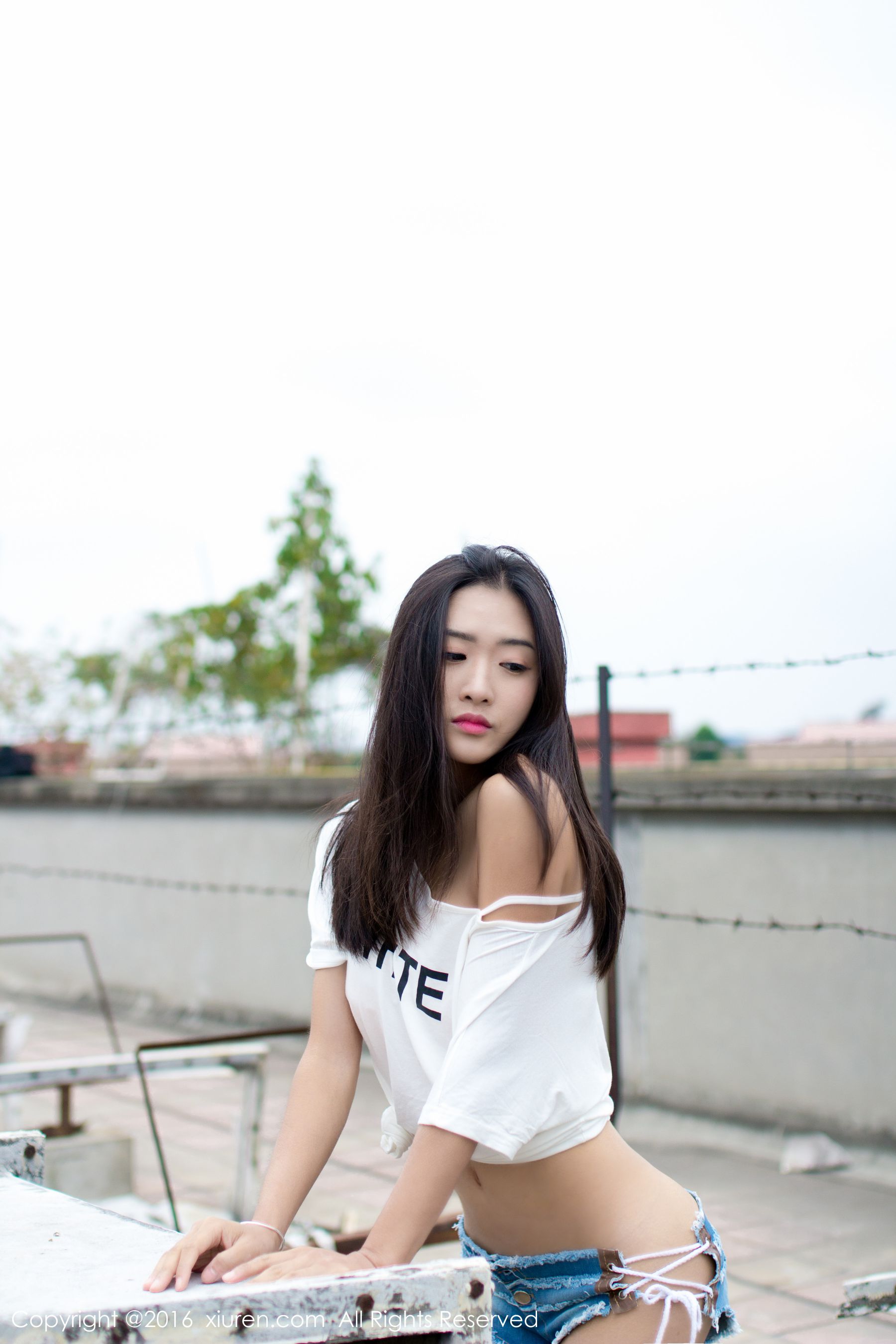 周琰琳LIN《红颜朱唇，宛若青莲出水》 [秀人网XiuRen] No.624 写真集