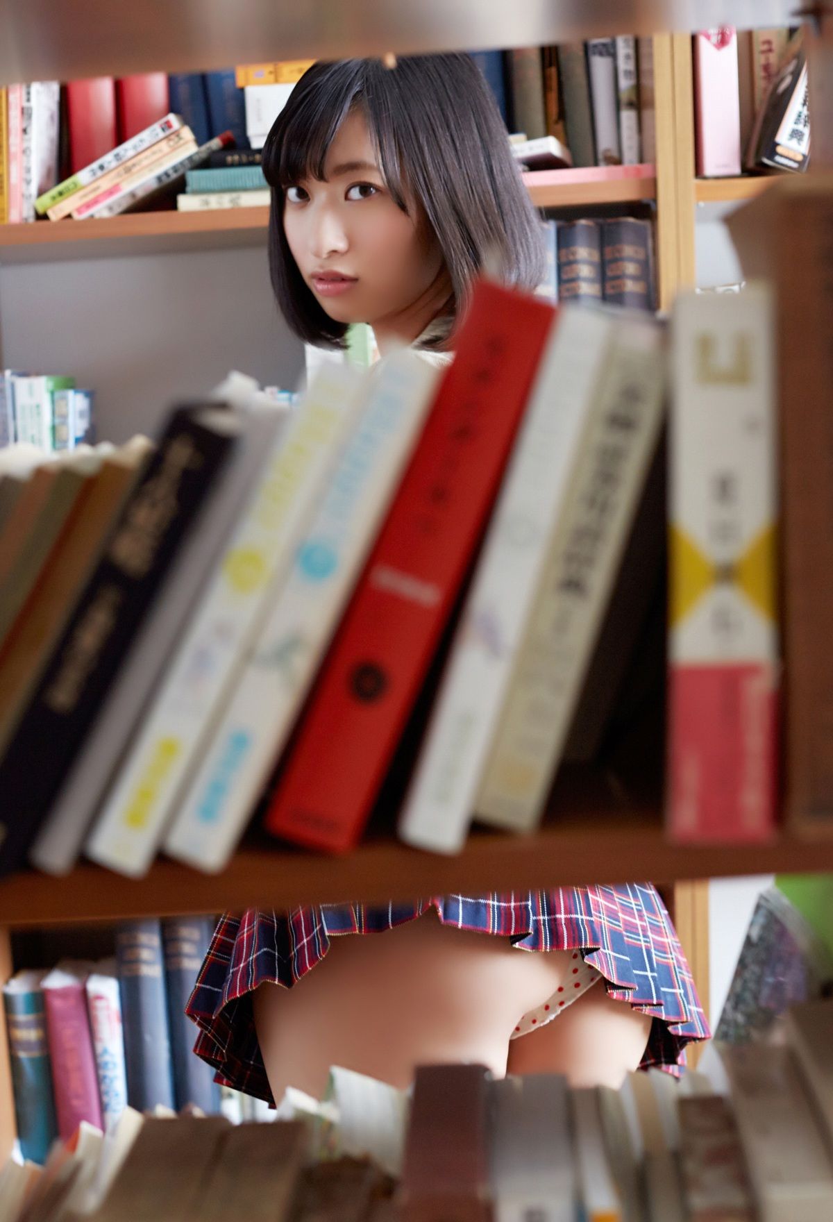 倉持由香《尻系女子》解禁グラビア  [PB写真集]