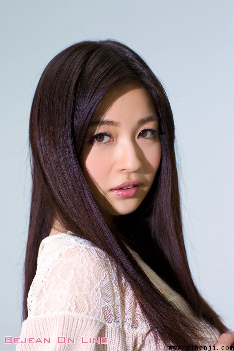 初写美人 Saya Niiyama 新山沙弥/桐村香 [Bejean On Line] 写真集