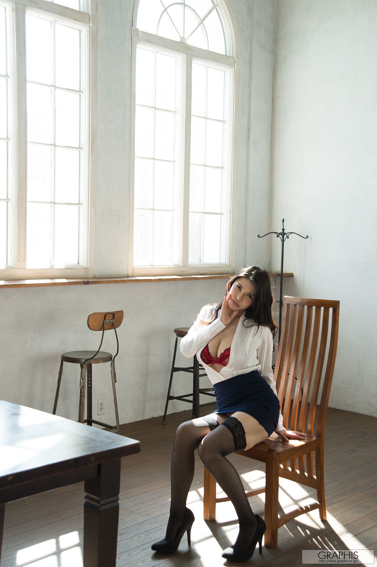 冲田杏梨『Console』 [Graphis] Gals 写真集