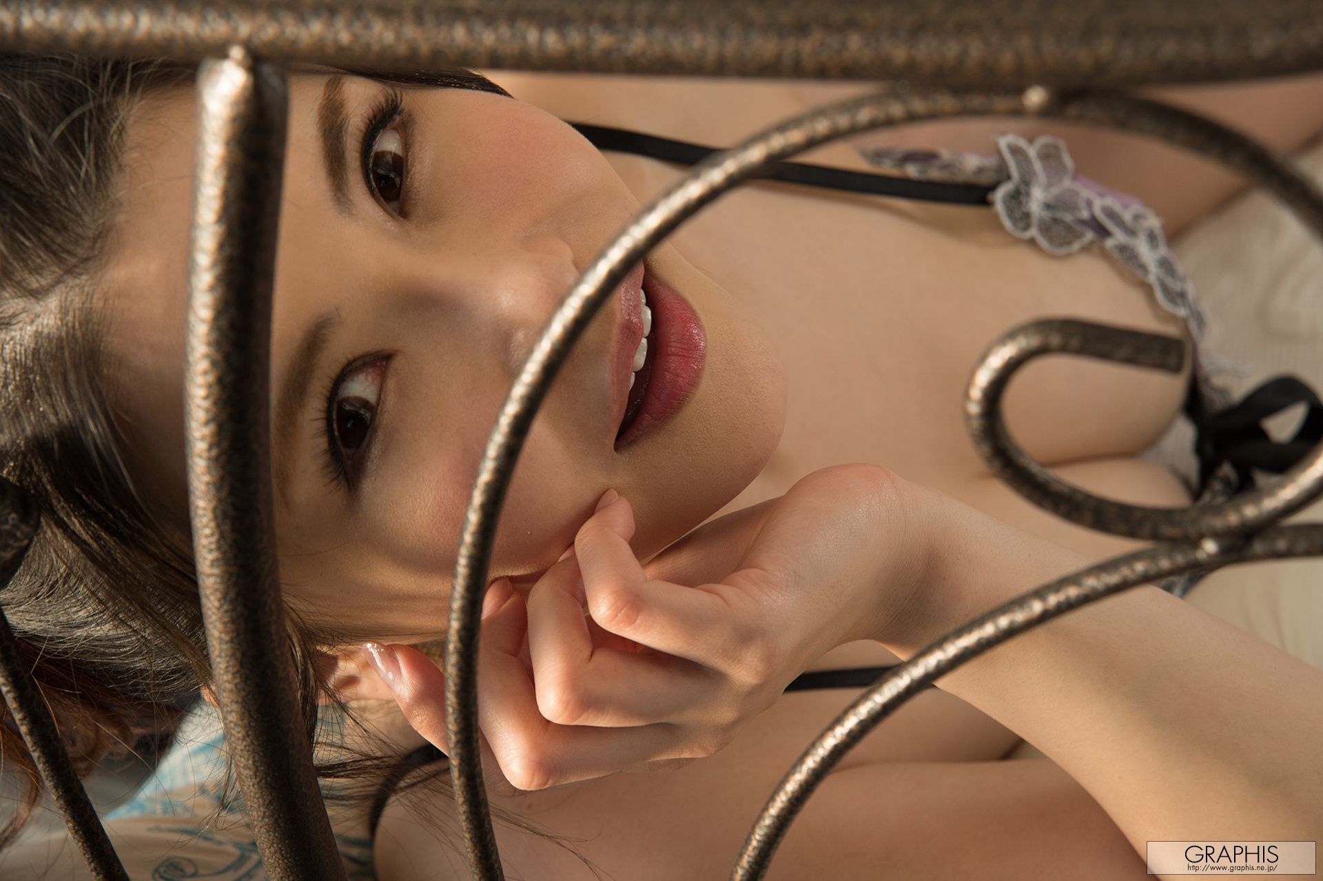 冲田杏梨『Console』 [Graphis] Gals 写真集