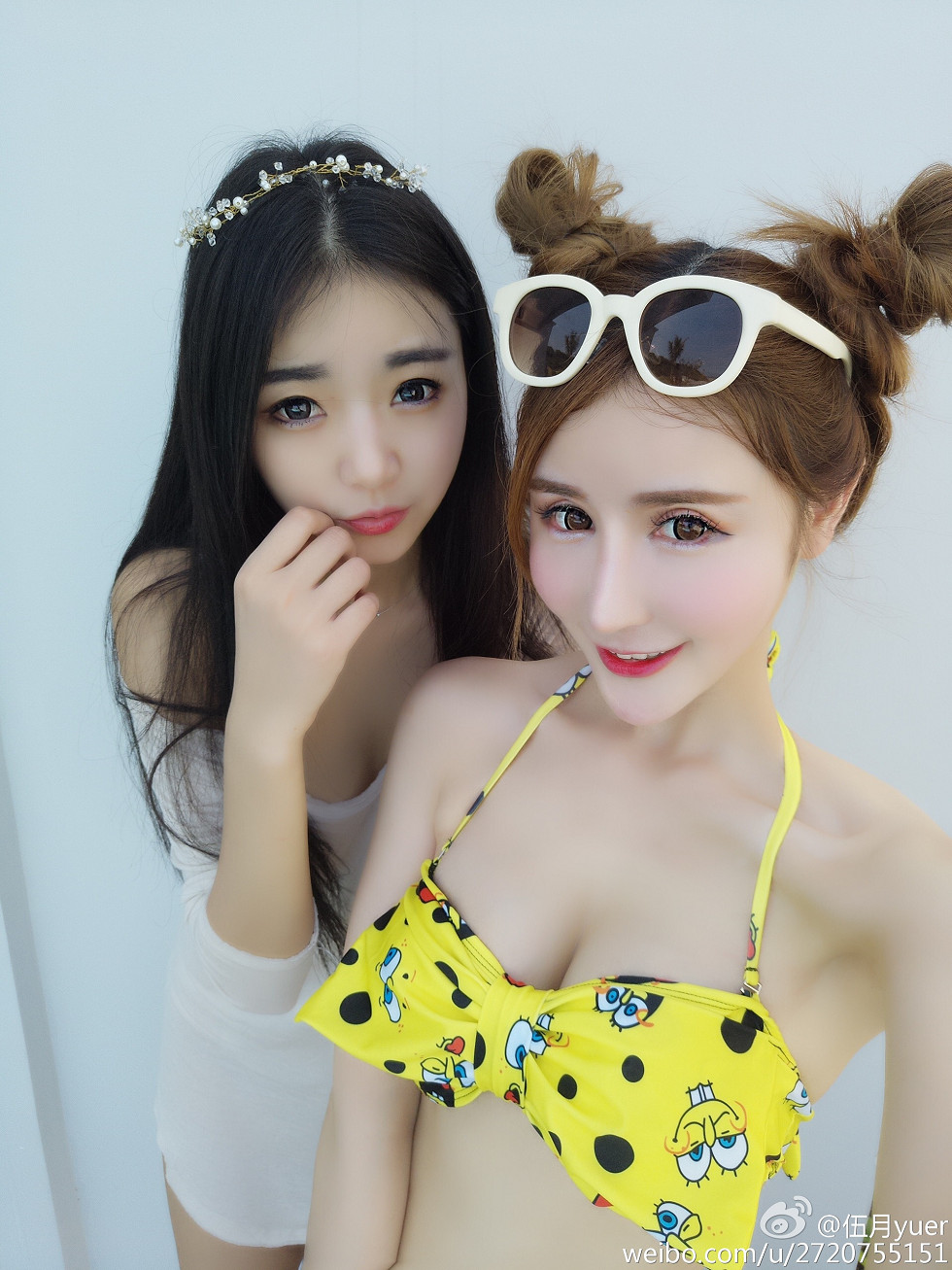 性感尤物乳神伍月yuer海量微博生活写真秀150P