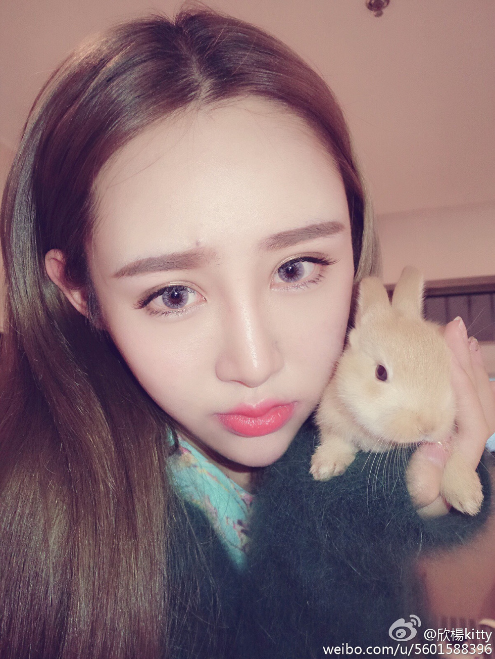 鲜肉嫩模欣杨Kitty完美身材性感微博系列写真105P