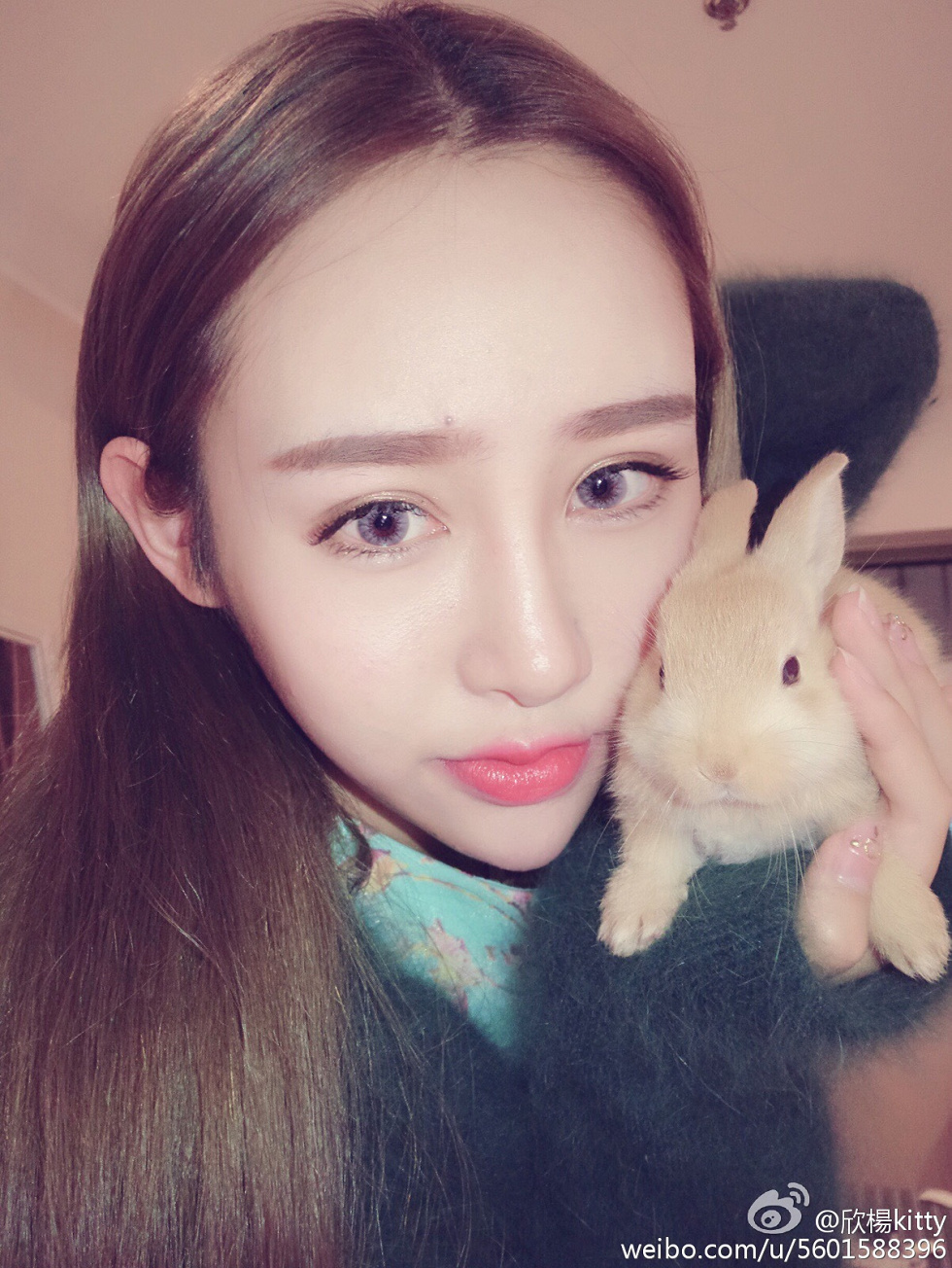 鲜肉嫩模欣杨Kitty完美身材性感微博系列写真105P