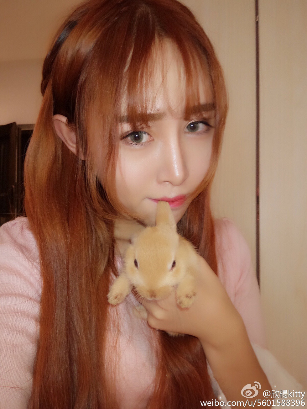 鲜肉嫩模欣杨Kitty完美身材性感微博系列写真105P