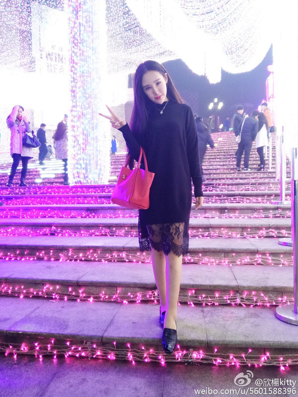 鲜肉嫩模欣杨Kitty完美身材性感微博系列写真105P