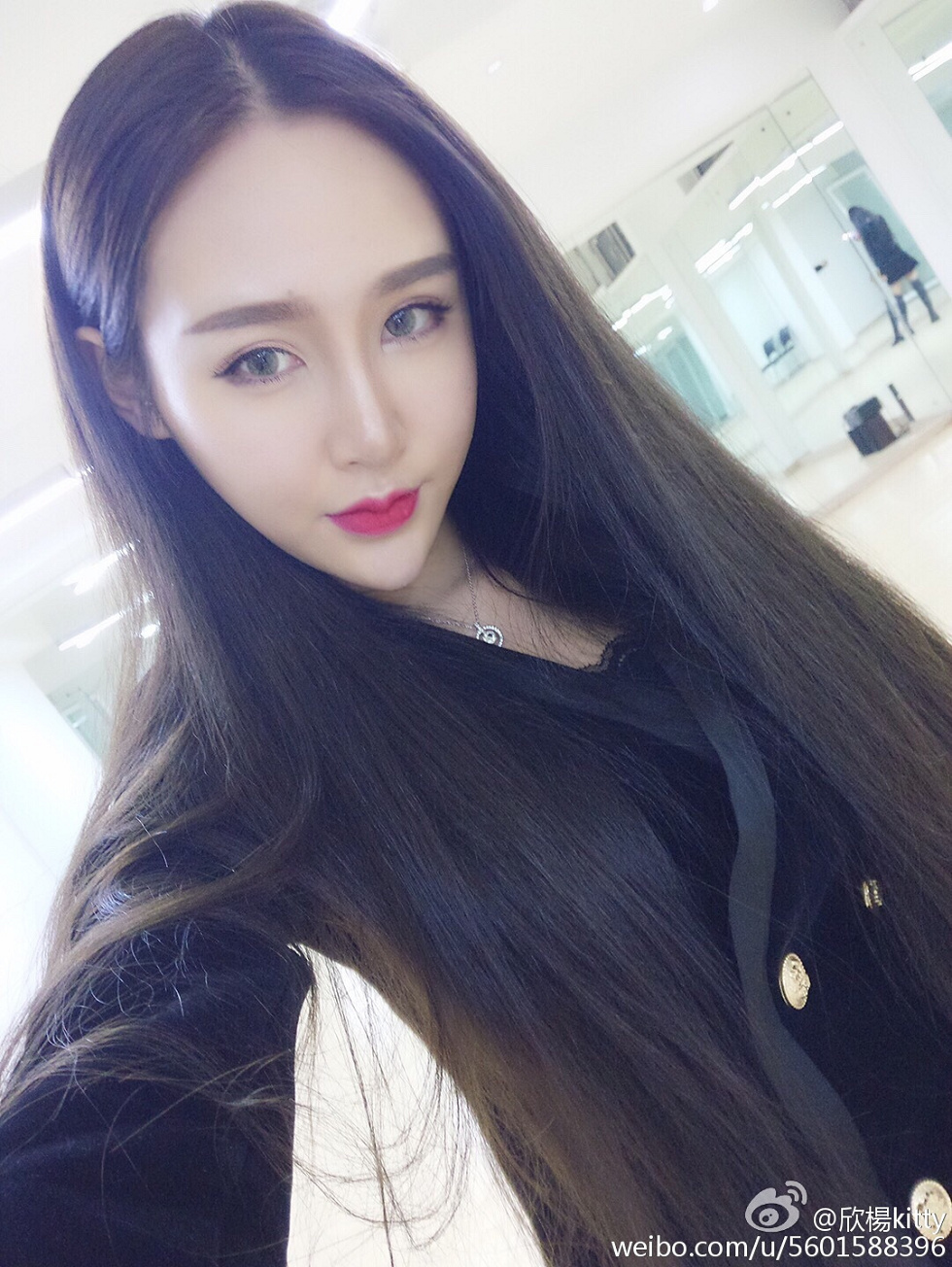 鲜肉嫩模欣杨Kitty完美身材性感微博系列写真105P