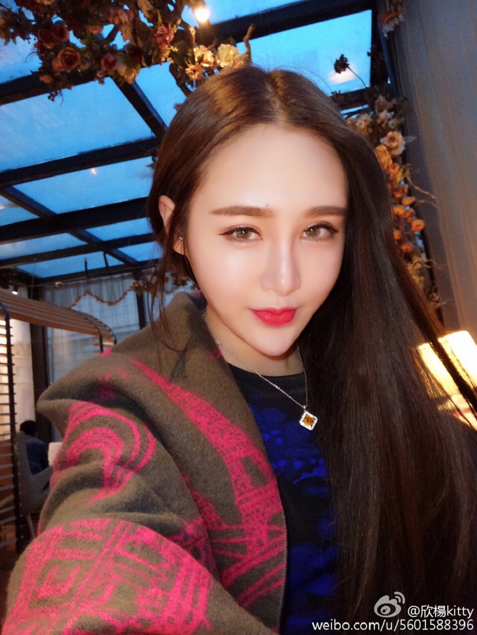 鲜肉嫩模欣杨Kitty完美身材性感微博系列写真105P