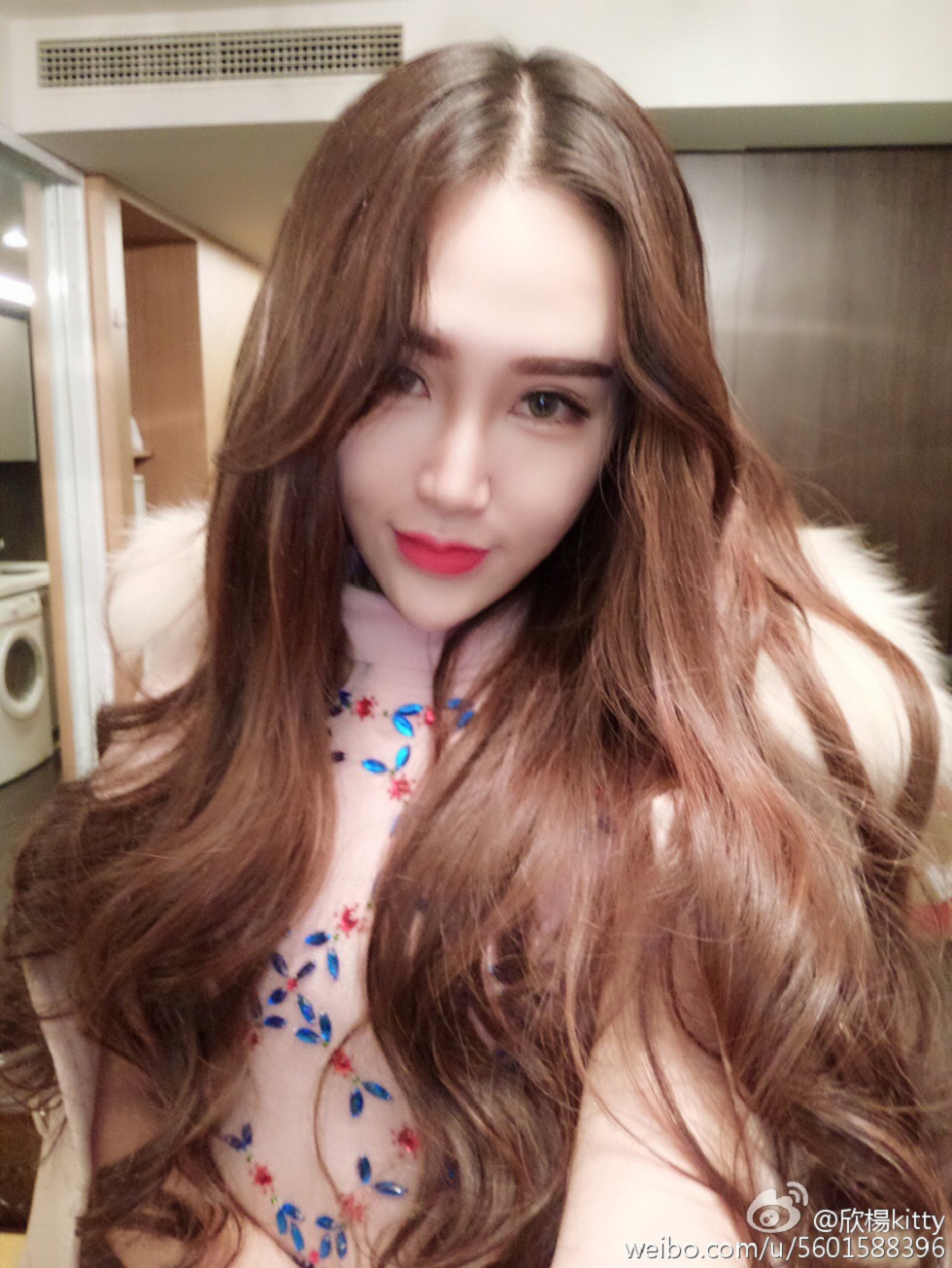 鲜肉嫩模欣杨Kitty完美身材性感微博系列写真105P