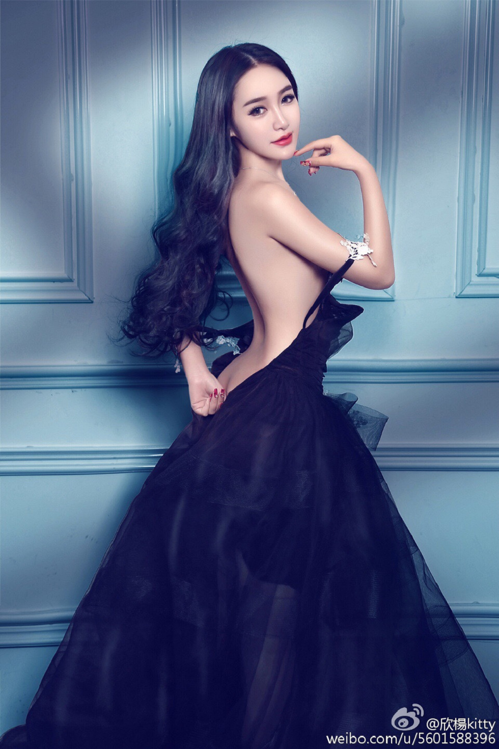 鲜肉嫩模欣杨Kitty完美身材性感微博系列写真105P