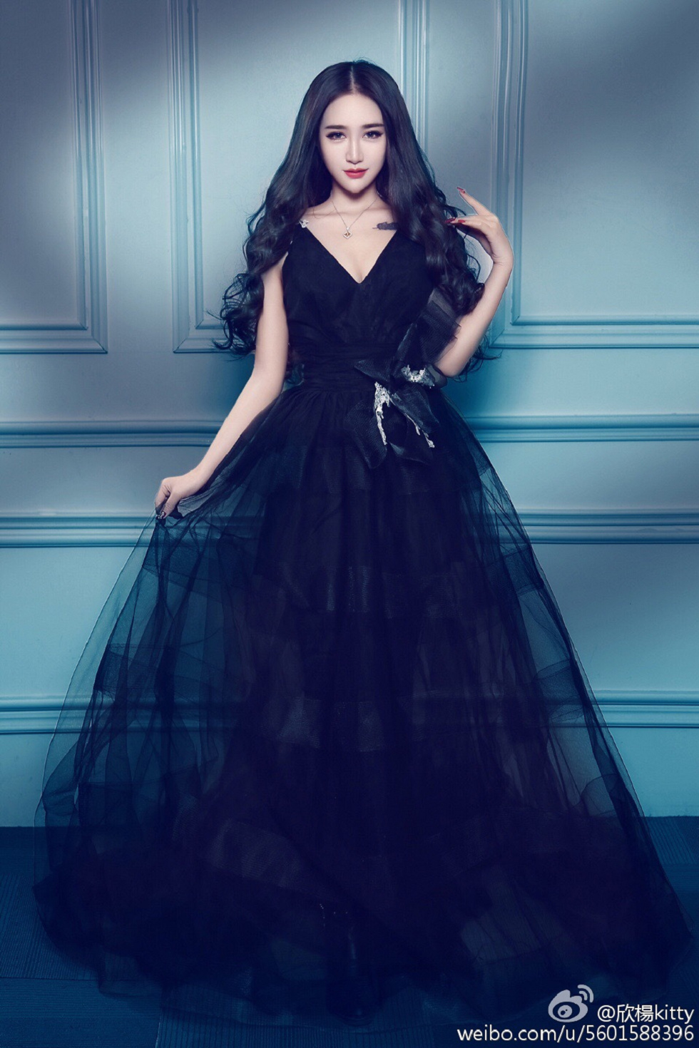 鲜肉嫩模欣杨Kitty完美身材性感微博系列写真105P