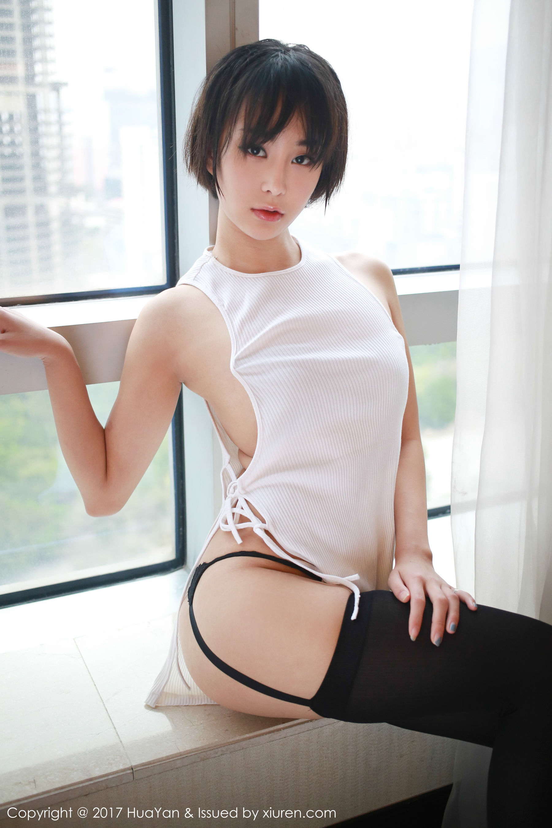 艺蕾《清爽短发美女》 [花の颜HuaYan] VOL.042 写真集