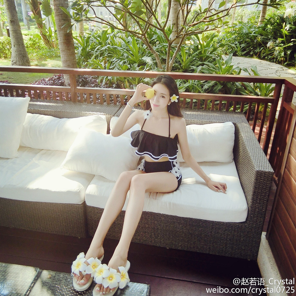 DOTA美女赵若语Crystal黑丝长腿海量微博性感写真415P