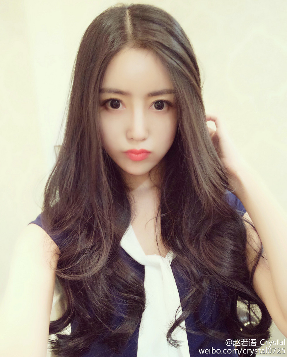 DOTA美女赵若语Crystal黑丝长腿海量微博性感写真415P
