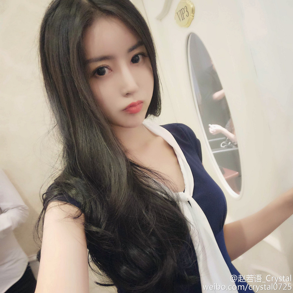 DOTA美女赵若语Crystal黑丝长腿海量微博性感写真415P