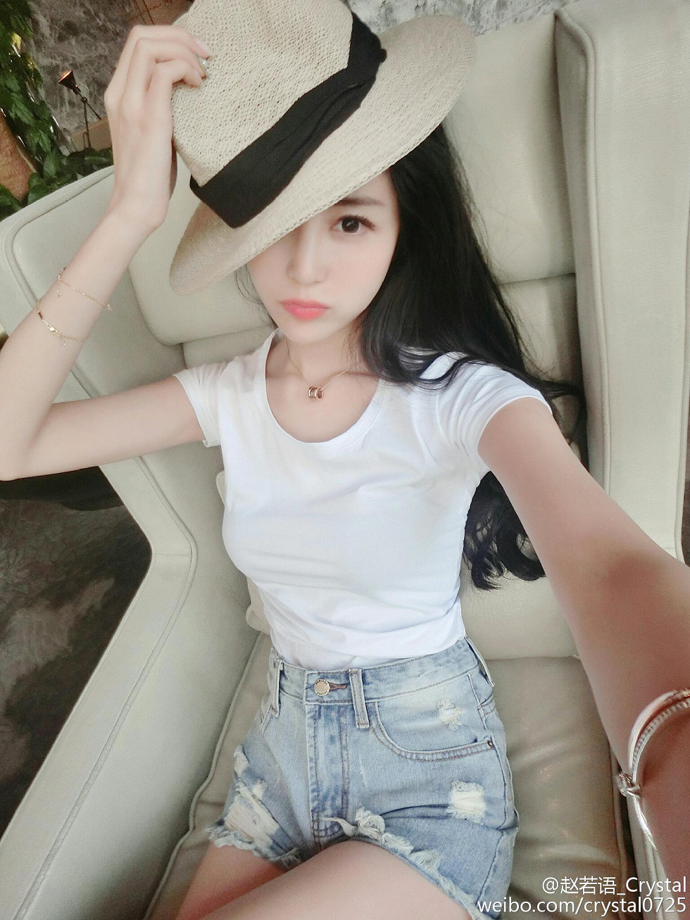 DOTA美女赵若语Crystal黑丝长腿海量微博性感写真415P