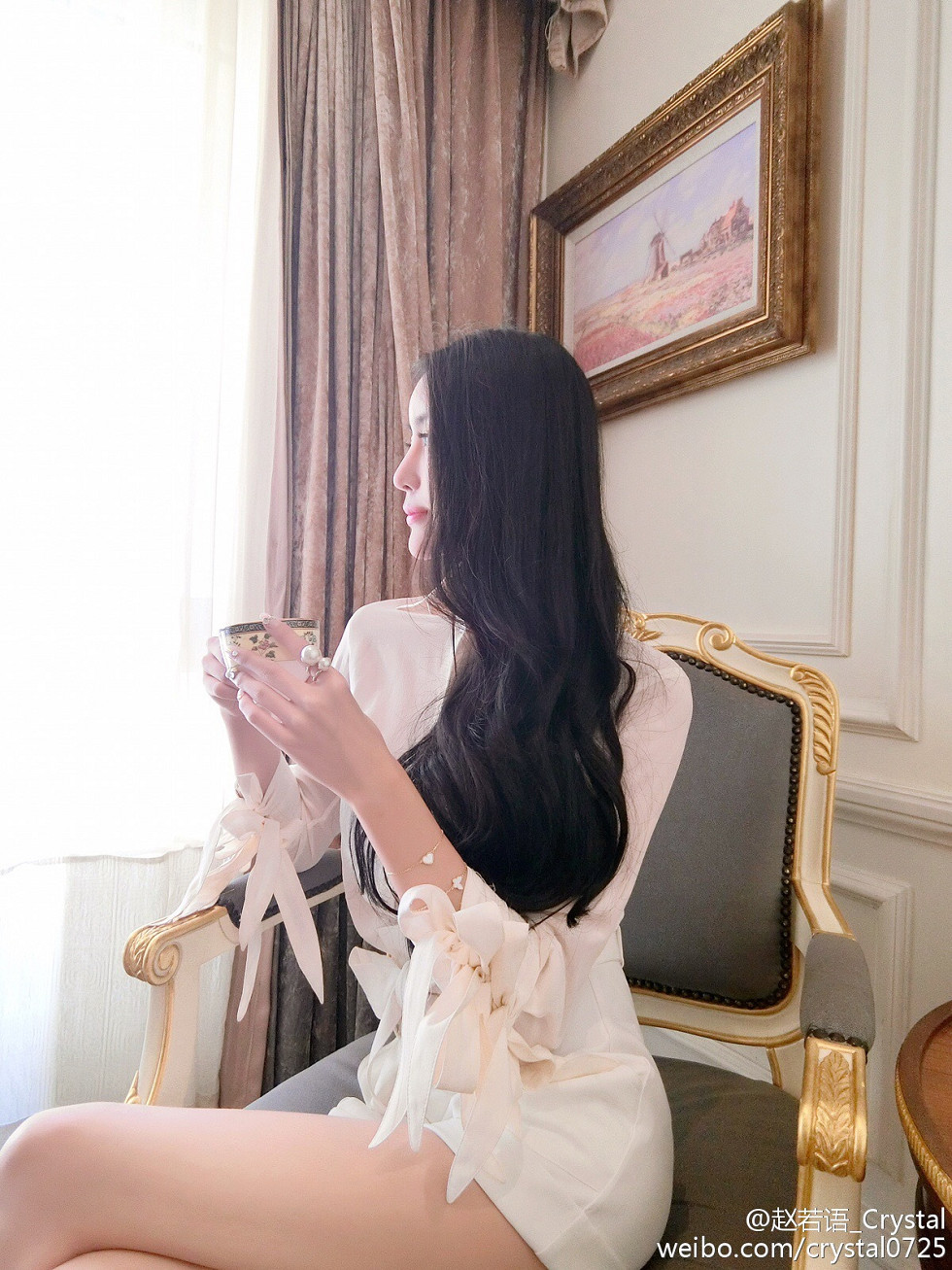 DOTA美女赵若语Crystal黑丝长腿海量微博性感写真415P