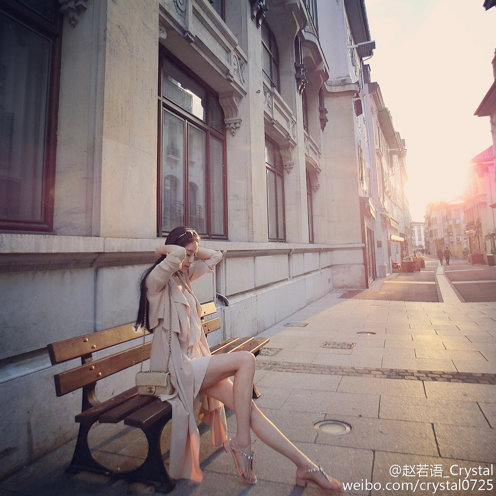 DOTA美女赵若语Crystal黑丝长腿海量微博性感写真415P