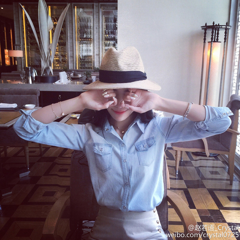 DOTA美女赵若语Crystal黑丝长腿海量微博性感写真415P