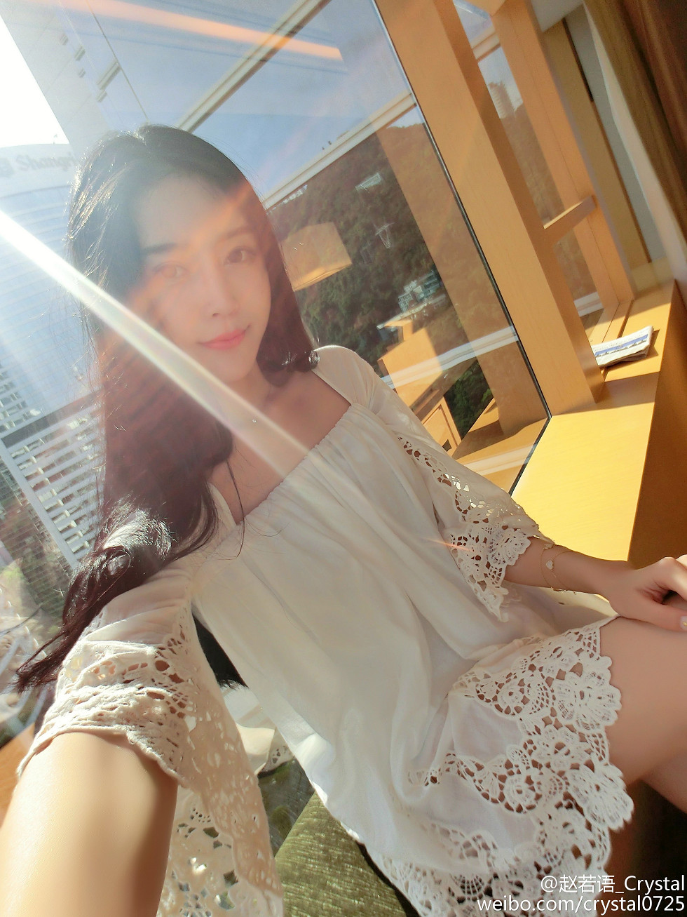 DOTA美女赵若语Crystal黑丝长腿海量微博性感写真415P