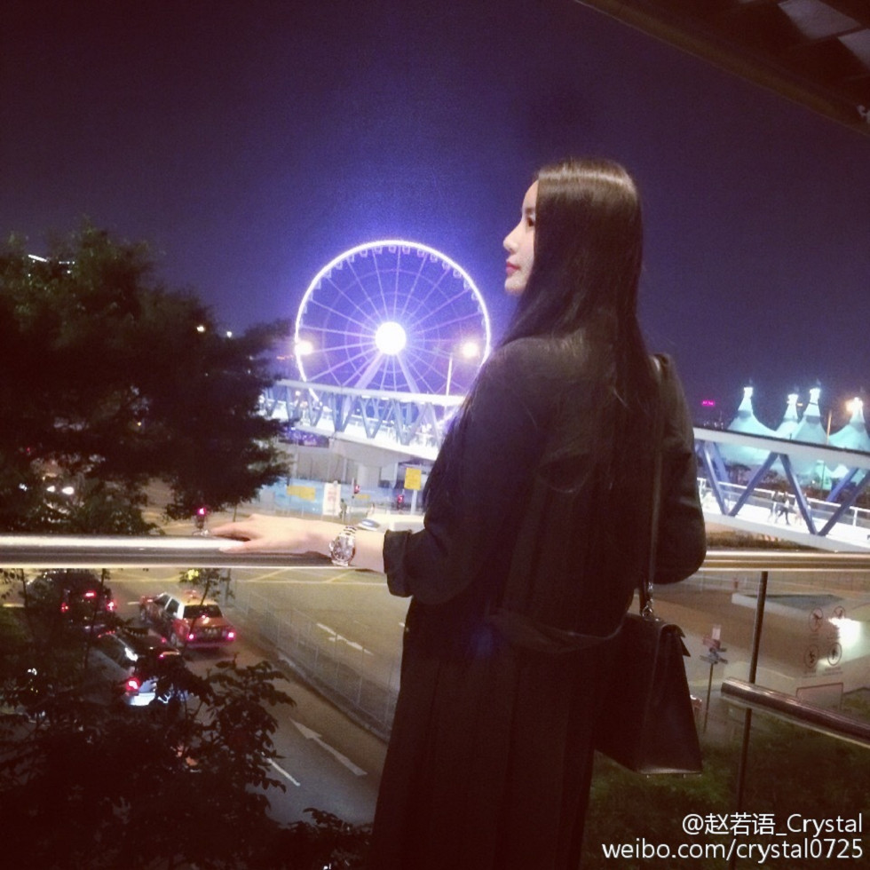 DOTA美女赵若语Crystal黑丝长腿海量微博性感写真415P