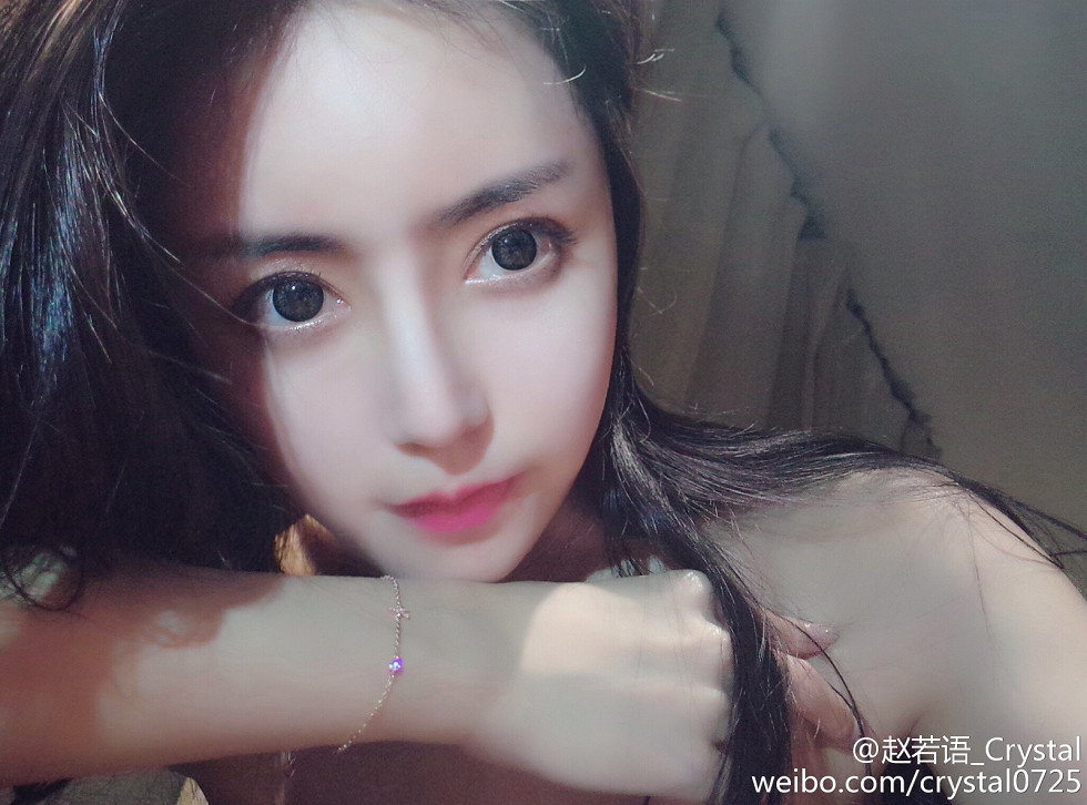 DOTA美女赵若语Crystal黑丝长腿海量微博性感写真415P