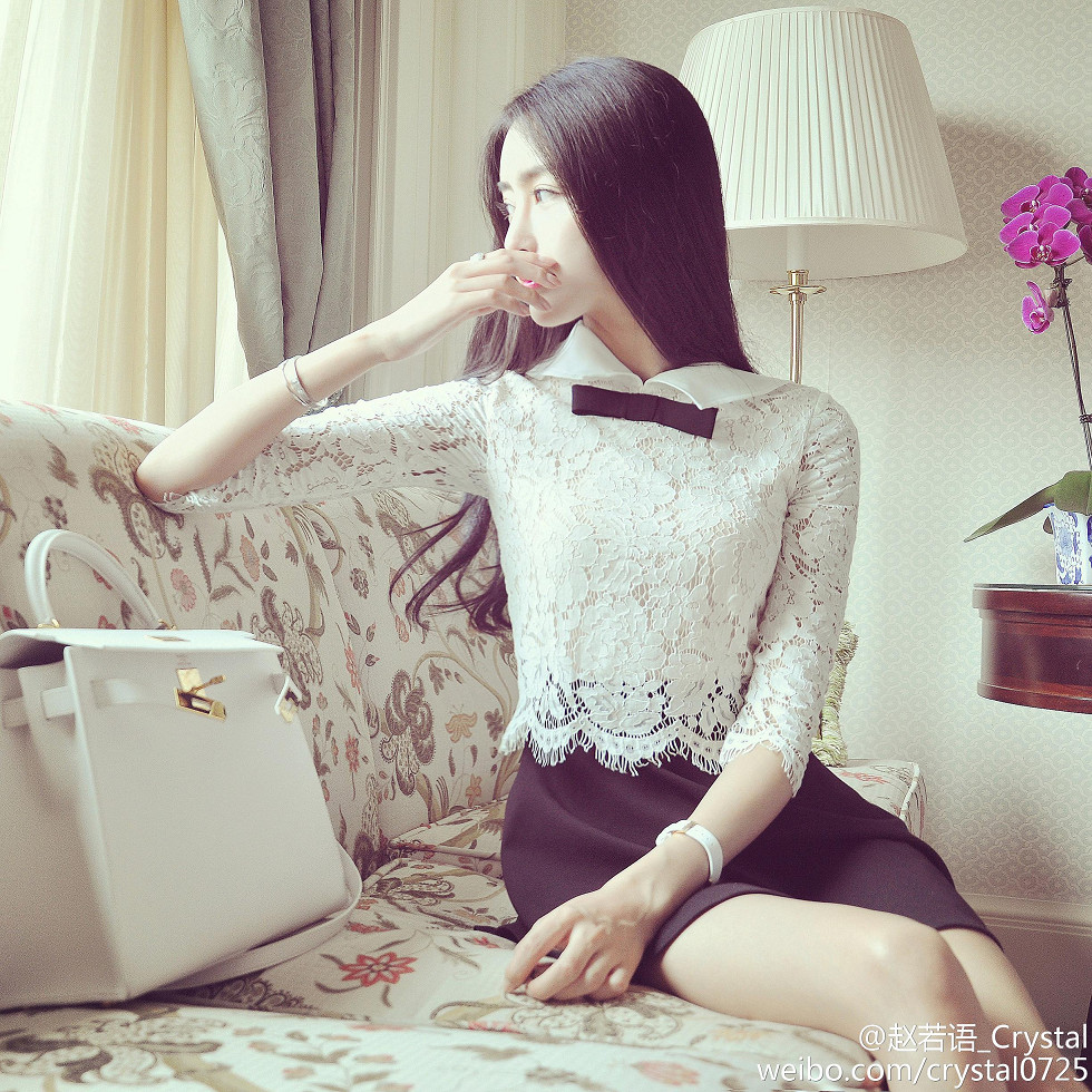 DOTA美女赵若语Crystal黑丝长腿海量微博性感写真415P