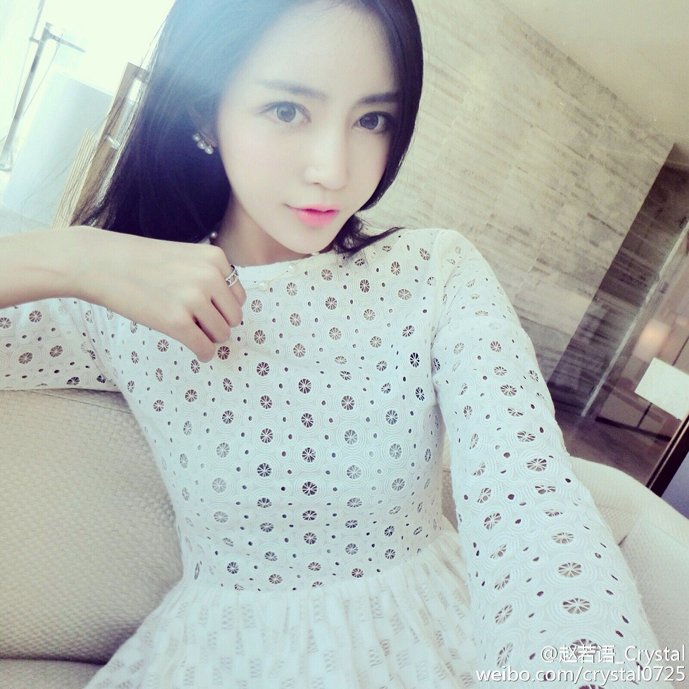 DOTA美女赵若语Crystal黑丝长腿海量微博性感写真415P