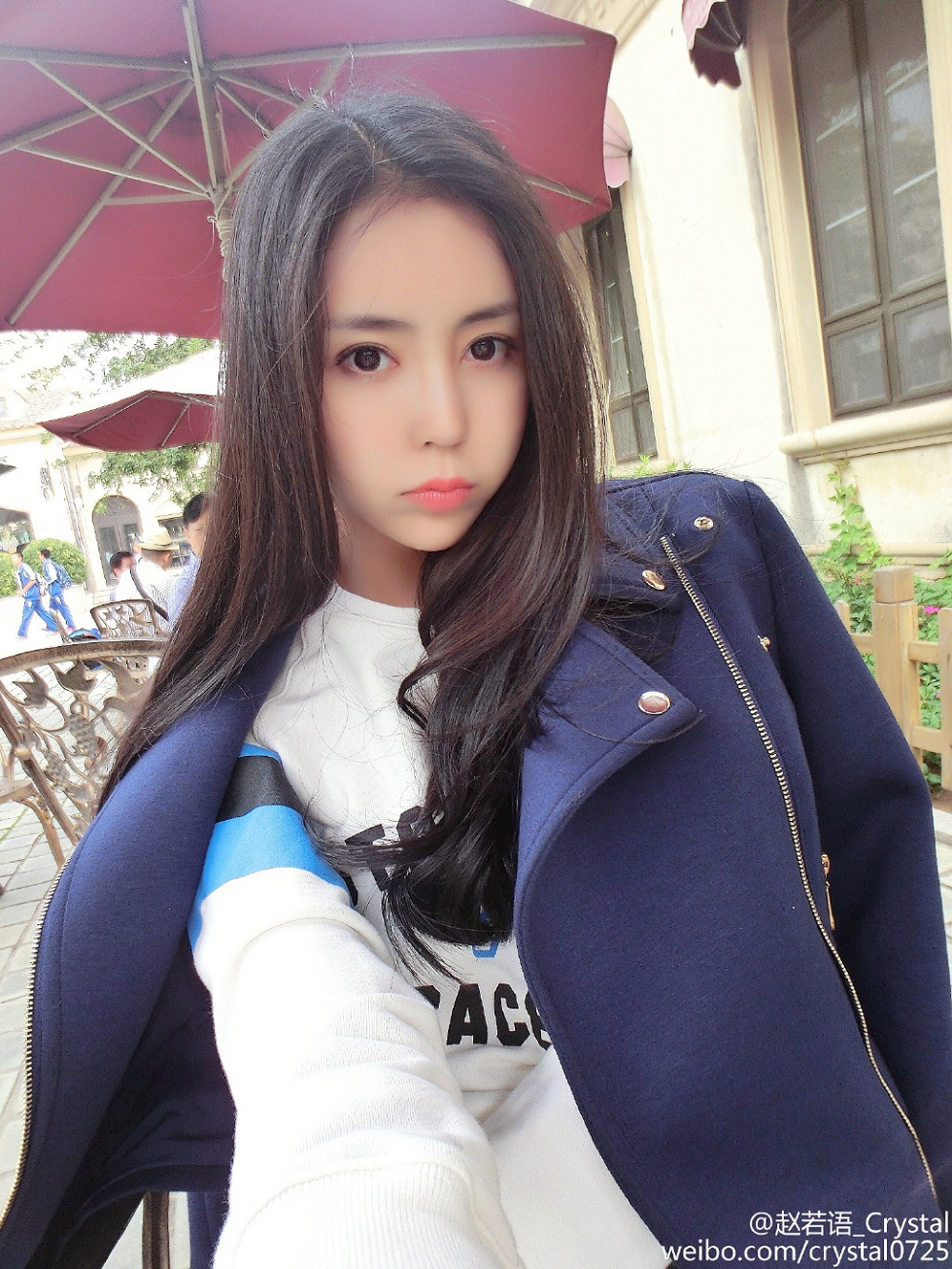 DOTA美女赵若语Crystal黑丝长腿海量微博性感写真415P