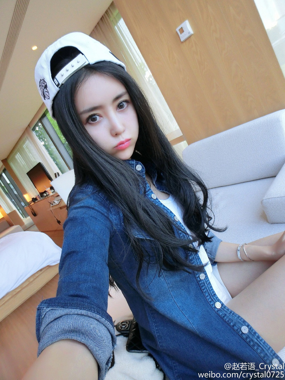 DOTA美女赵若语Crystal黑丝长腿海量微博性感写真415P