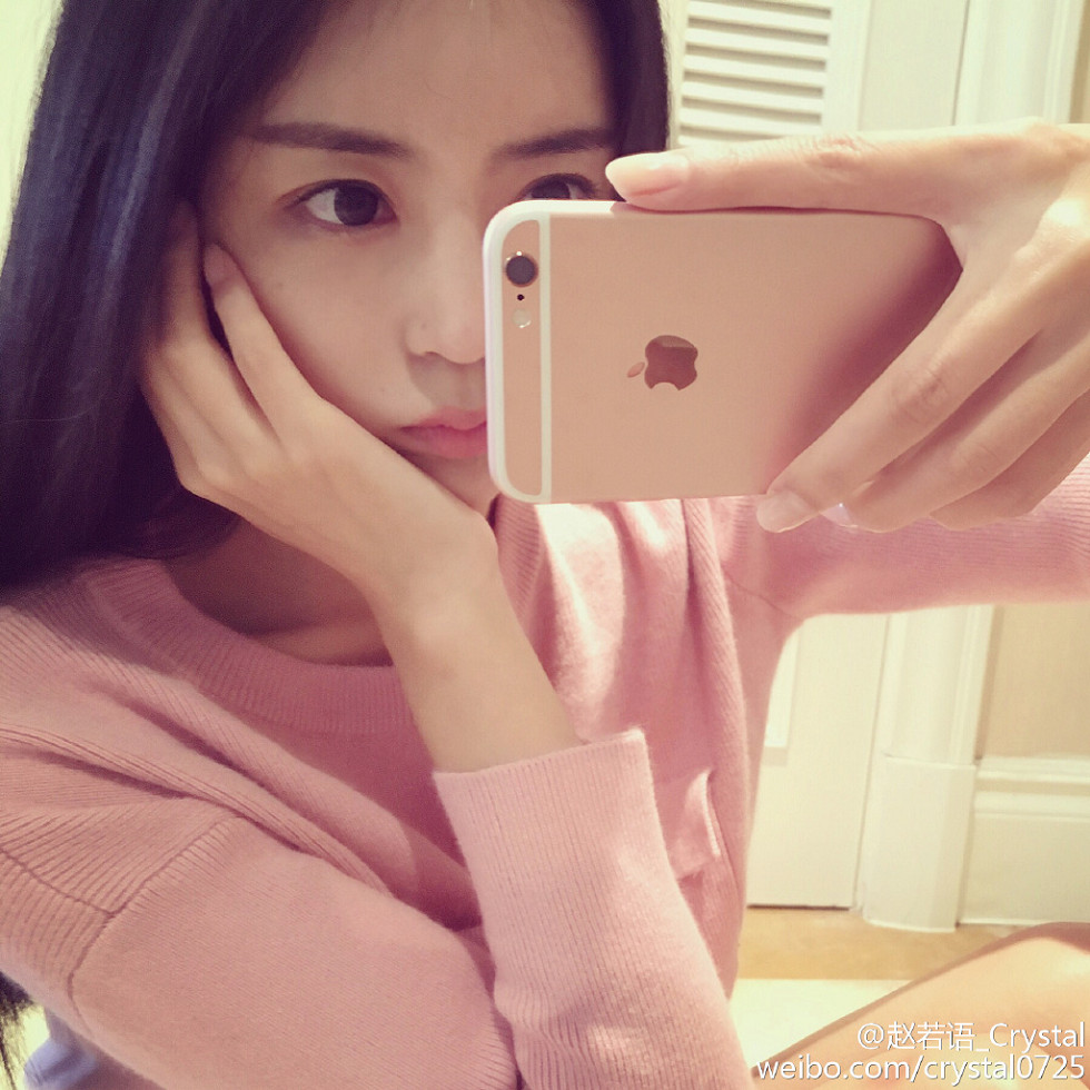 DOTA美女赵若语Crystal黑丝长腿海量微博性感写真415P