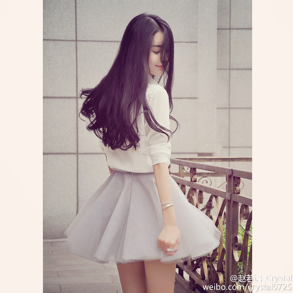 DOTA美女赵若语Crystal黑丝长腿海量微博性感写真415P