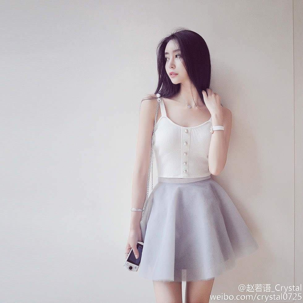 DOTA美女赵若语Crystal黑丝长腿海量微博性感写真415P