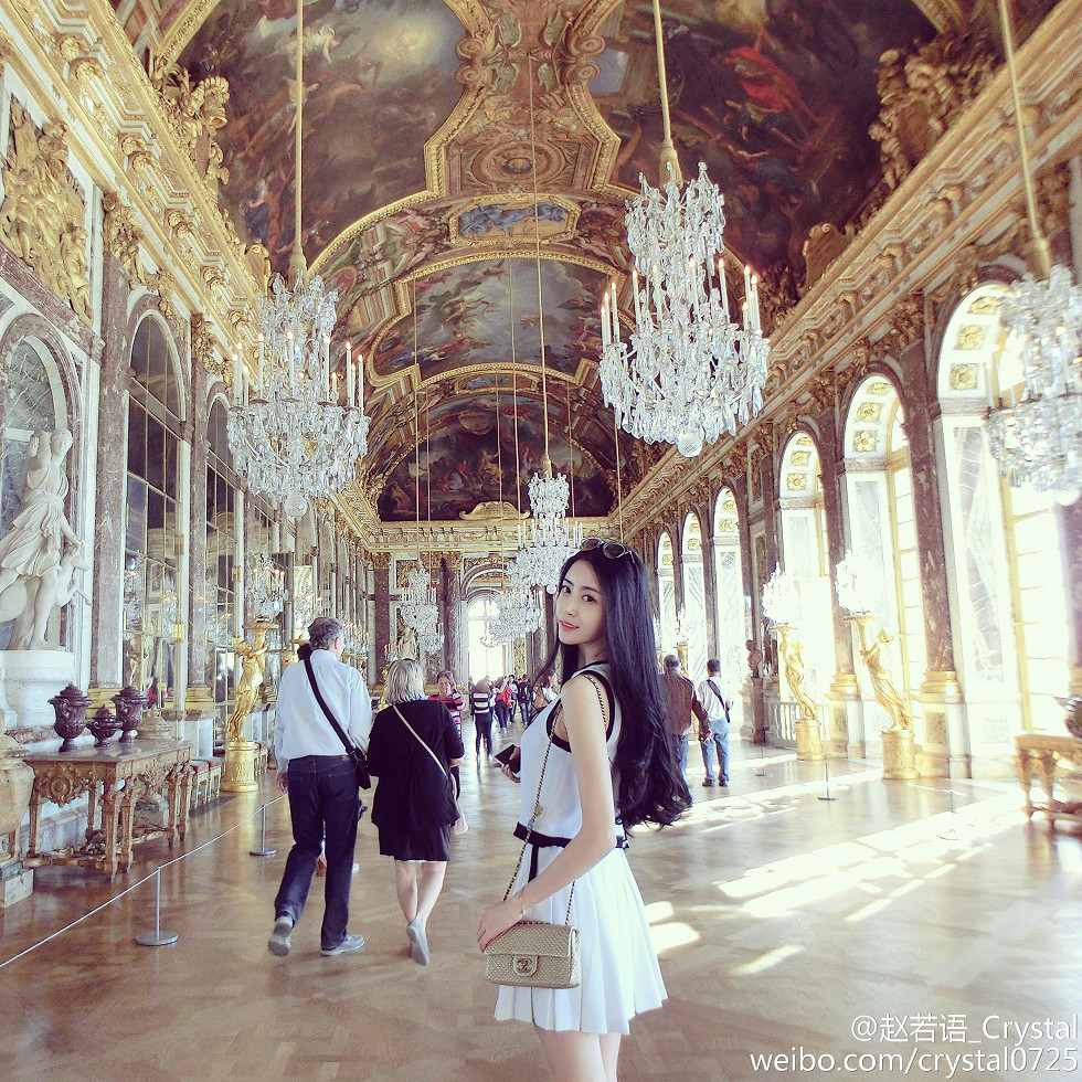 DOTA美女赵若语Crystal黑丝长腿海量微博性感写真415P