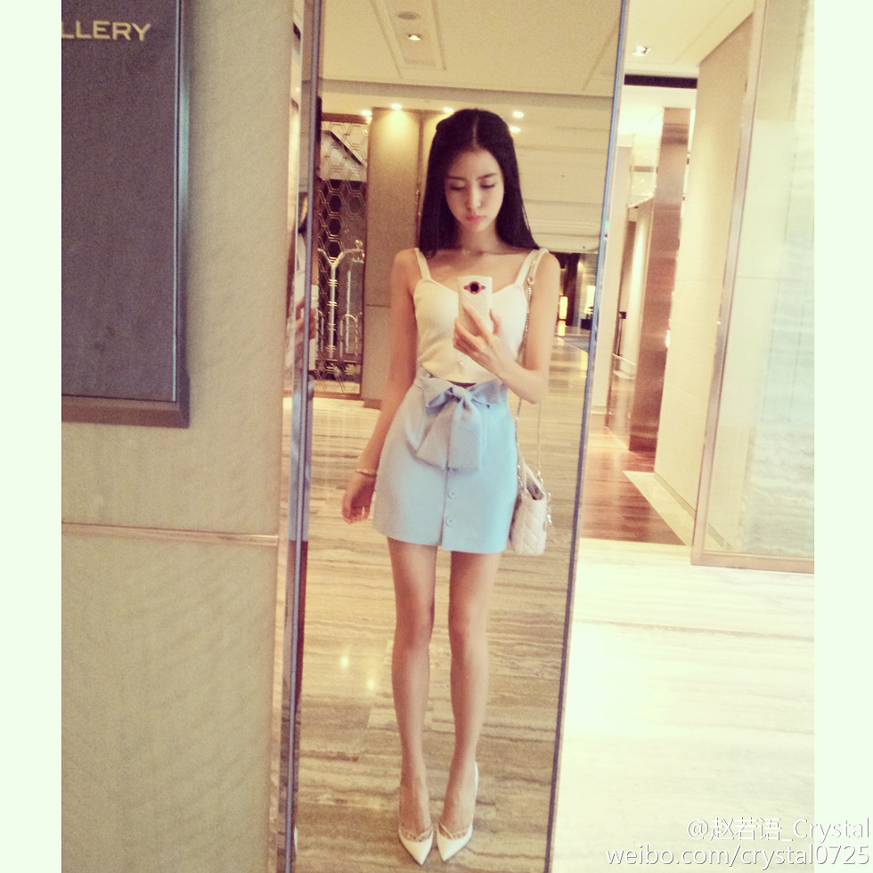 DOTA美女赵若语Crystal黑丝长腿海量微博性感写真415P