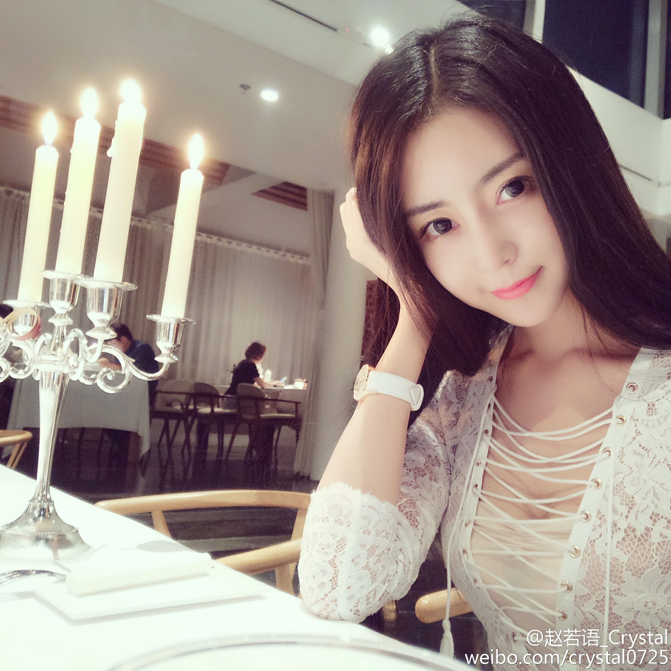 DOTA美女赵若语Crystal黑丝长腿海量微博性感写真415P