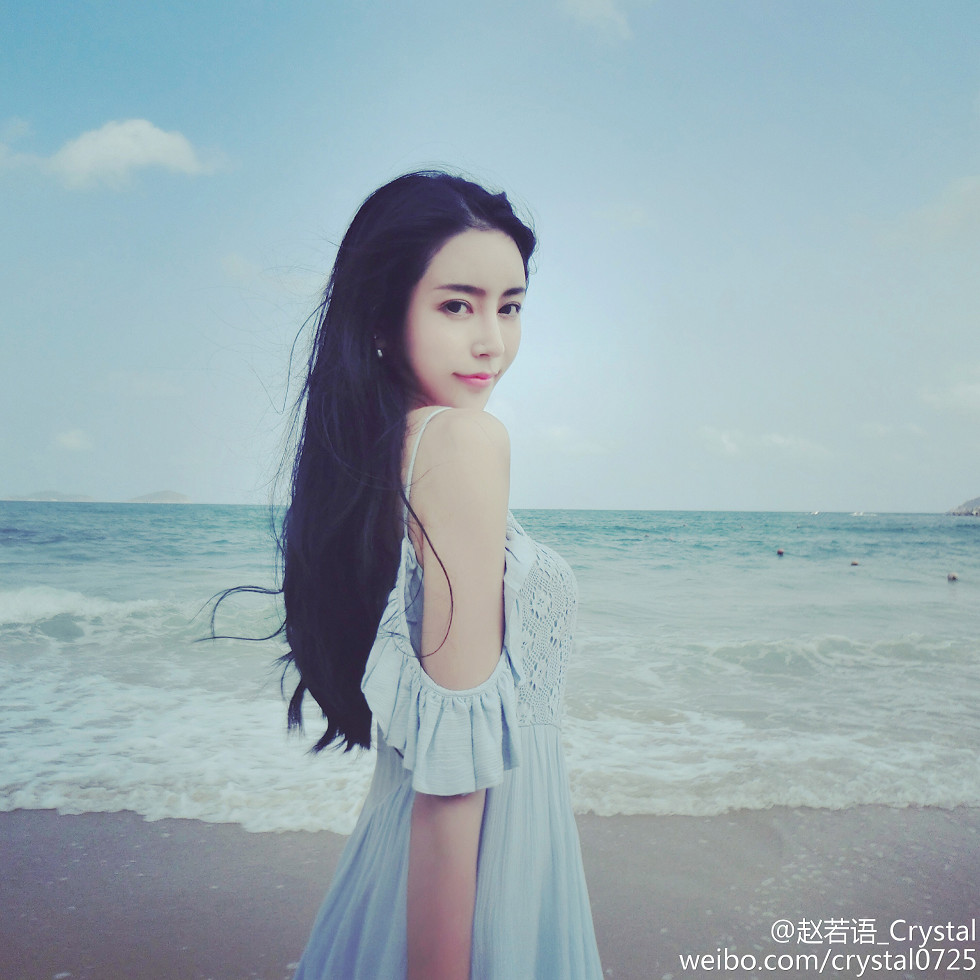 DOTA美女赵若语Crystal黑丝长腿海量微博性感写真415P