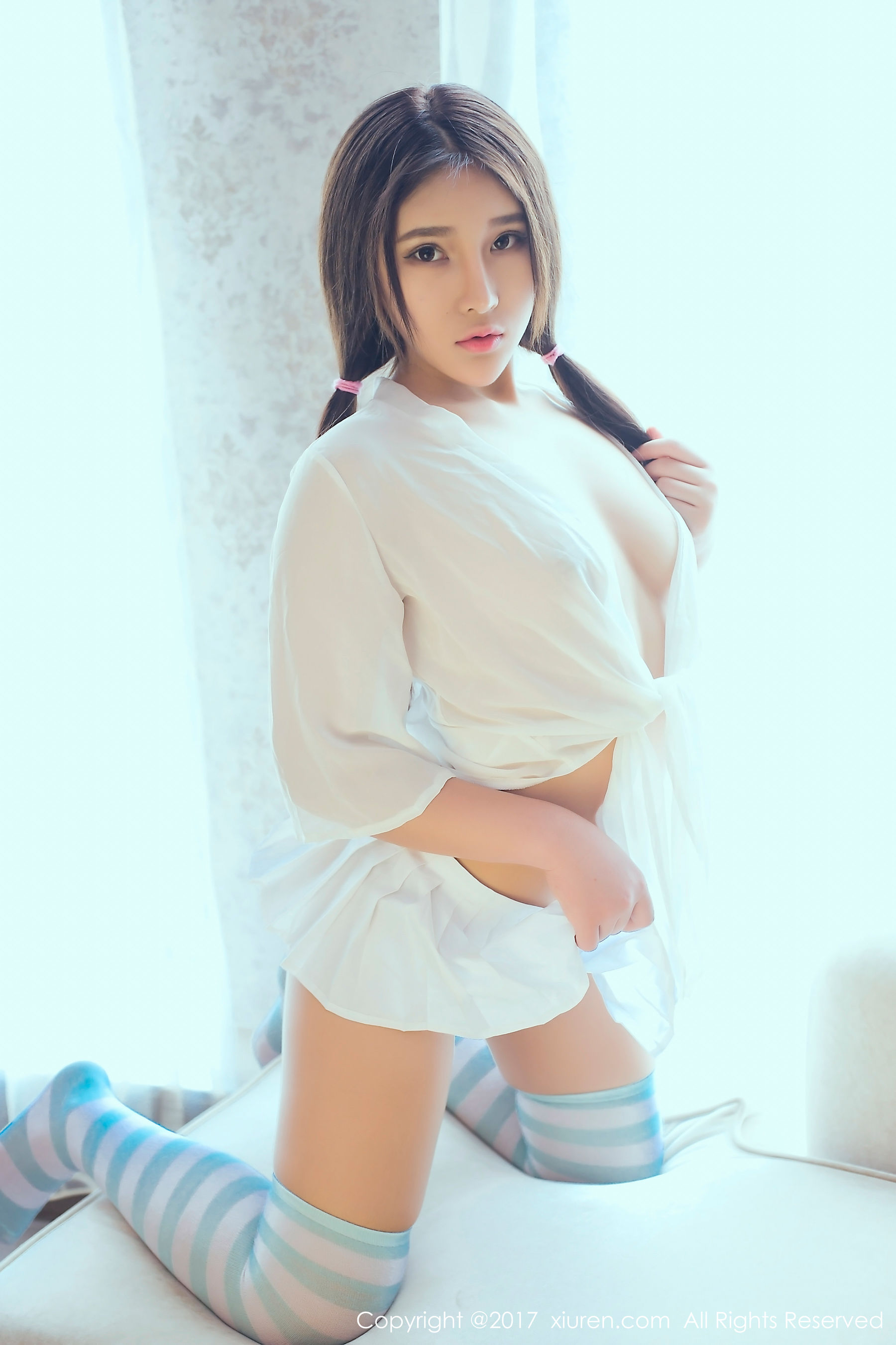 当然是小熊呀《绝好蜜桃臀细腰》 [秀人网XIUREN] No.783 写真集