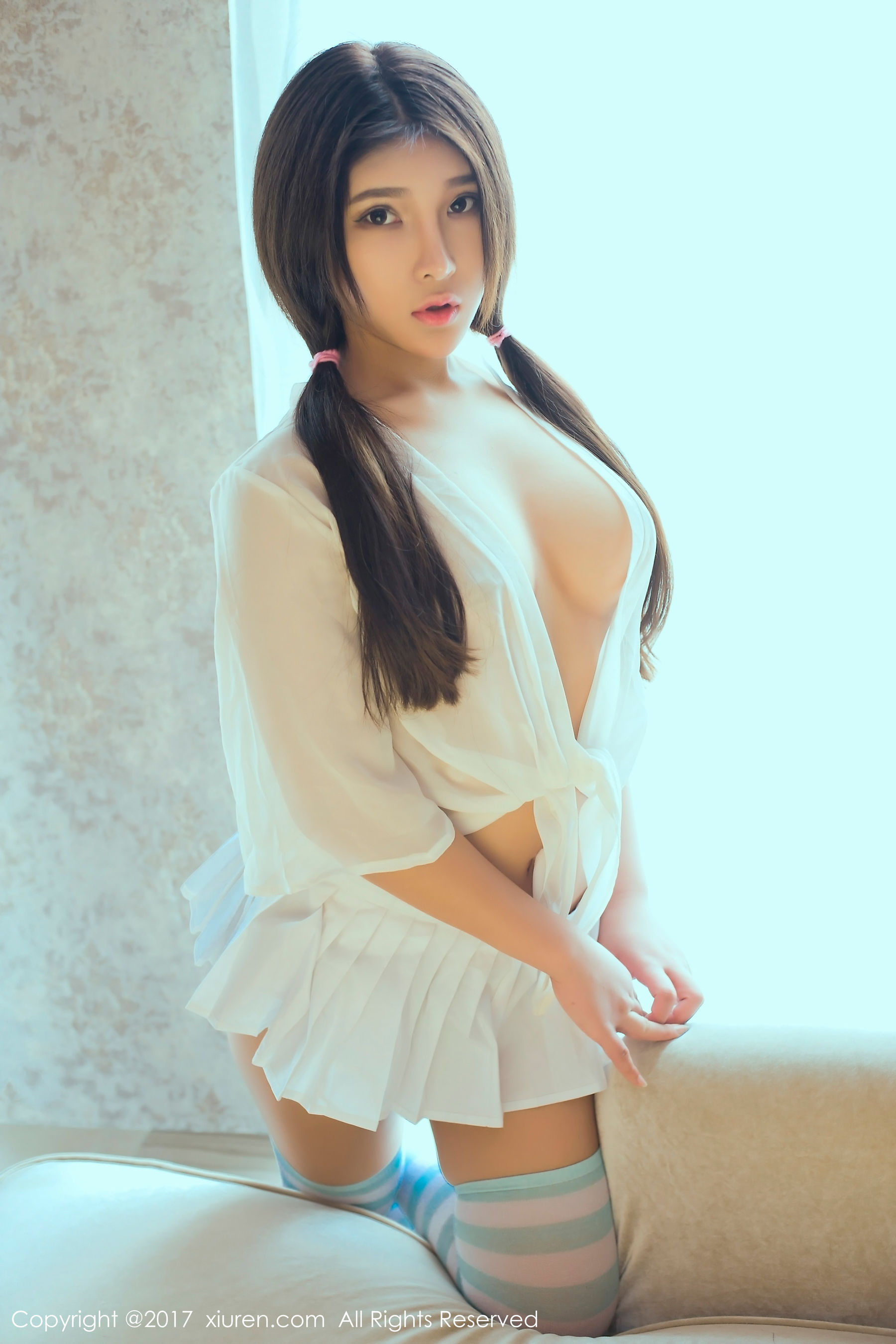 当然是小熊呀《绝好蜜桃臀细腰》 [秀人网XIUREN] No.783 写真集