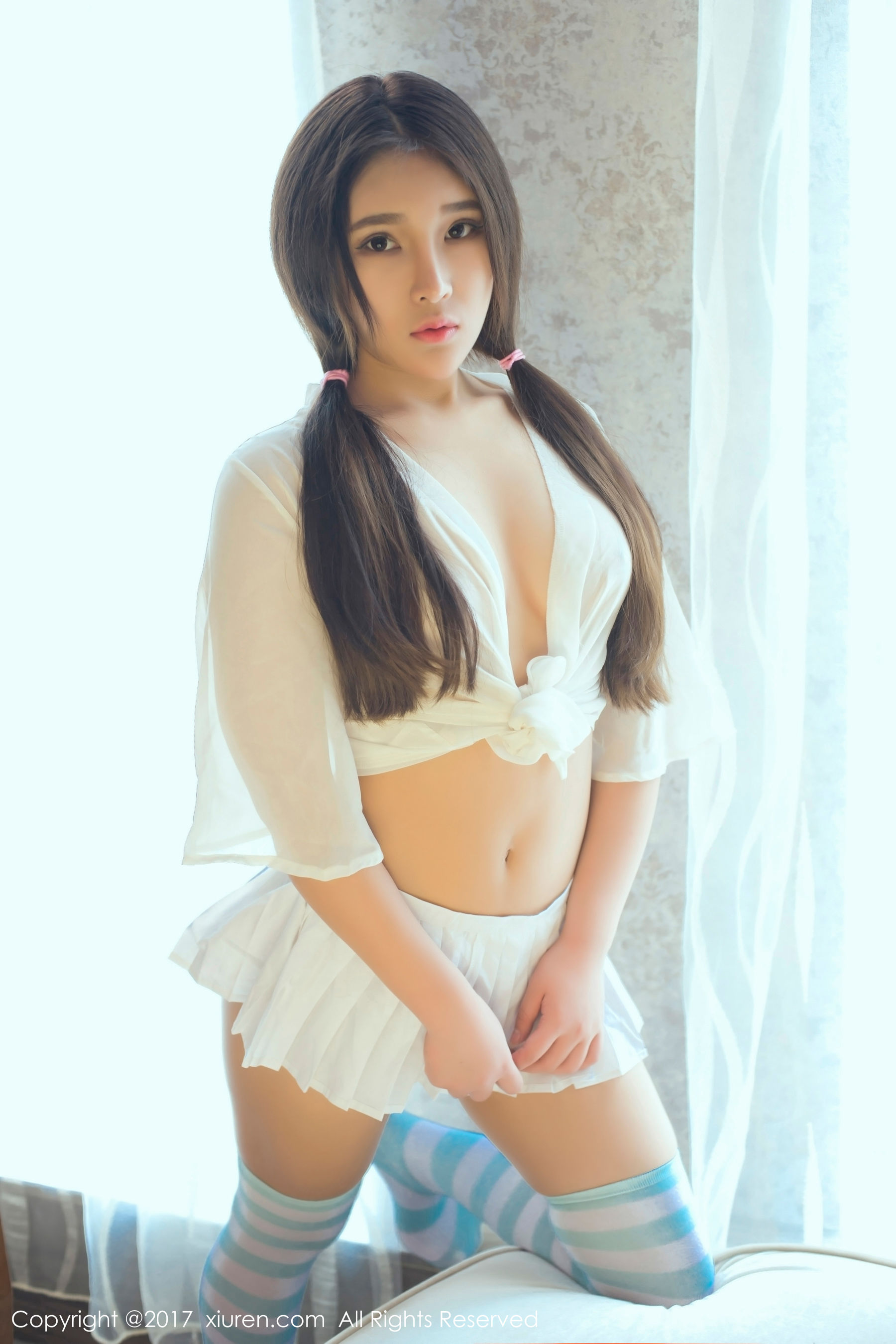 当然是小熊呀《绝好蜜桃臀细腰》 [秀人网XIUREN] No.783 写真集