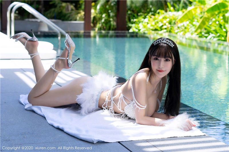 XiuRen秀人网No.2282朱可儿Flower三亚旅拍写真